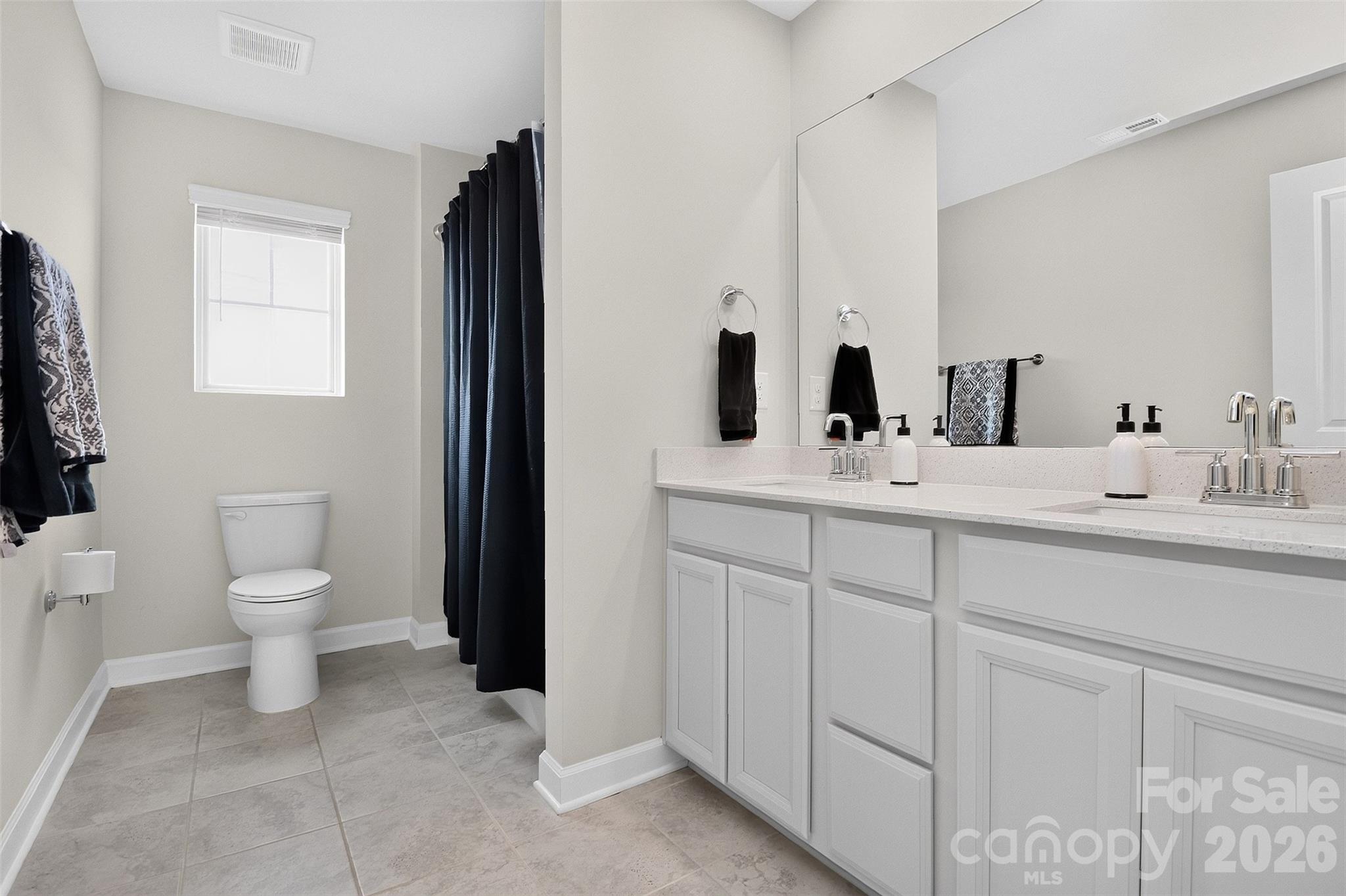 11922 Silverheel Lane — Huntersville