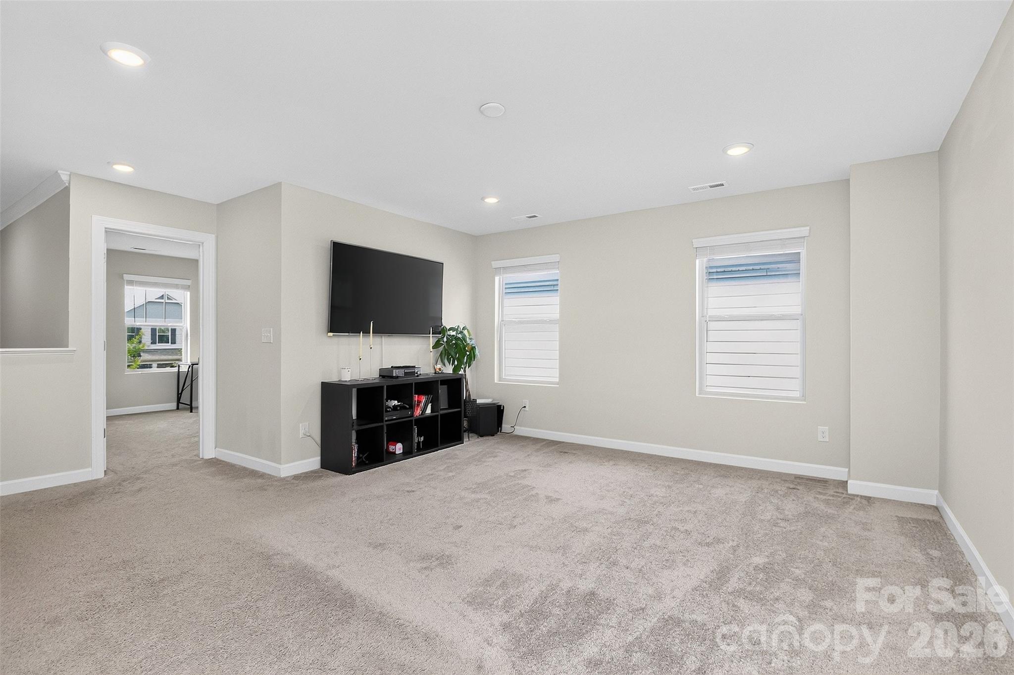 11922 Silverheel Lane — Huntersville