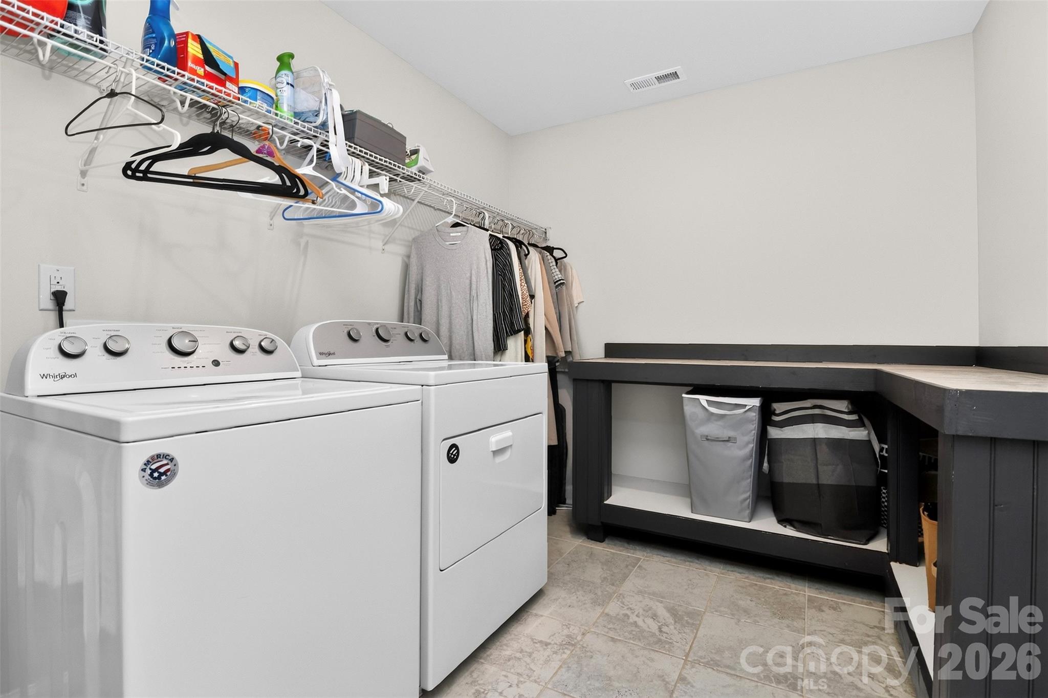 11922 Silverheel Lane — Huntersville