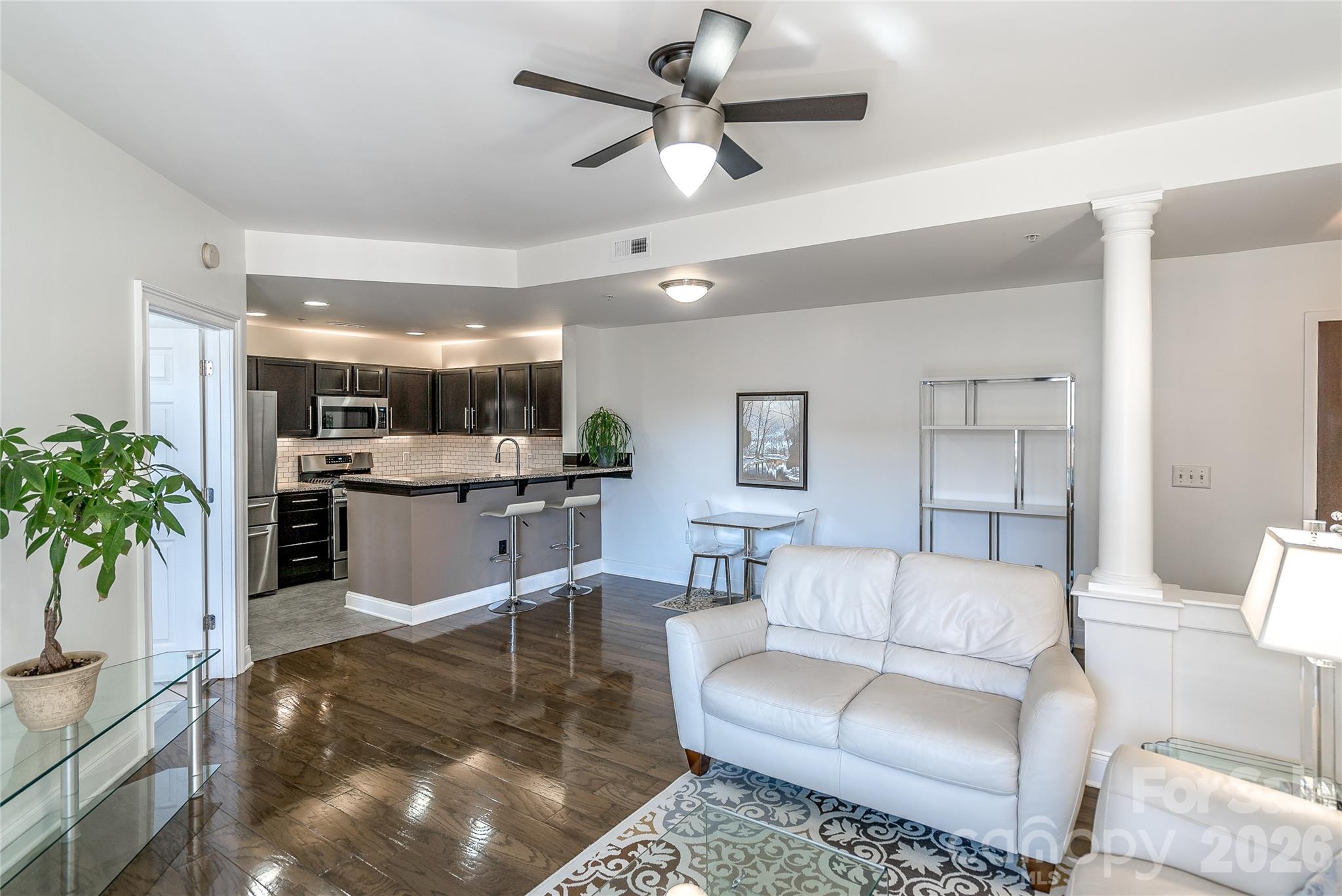 718 W Trade Street #605 — Charlotte