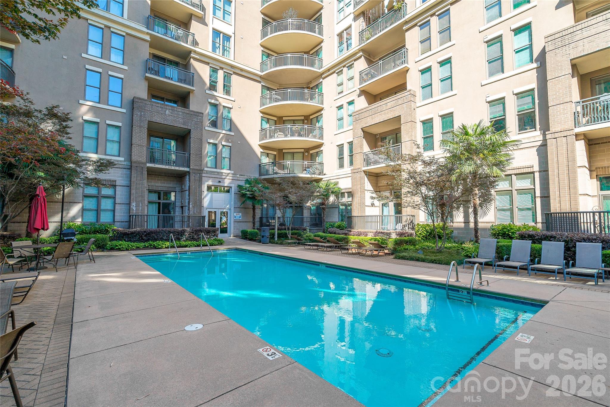 718 W Trade Street #605 — Charlotte
