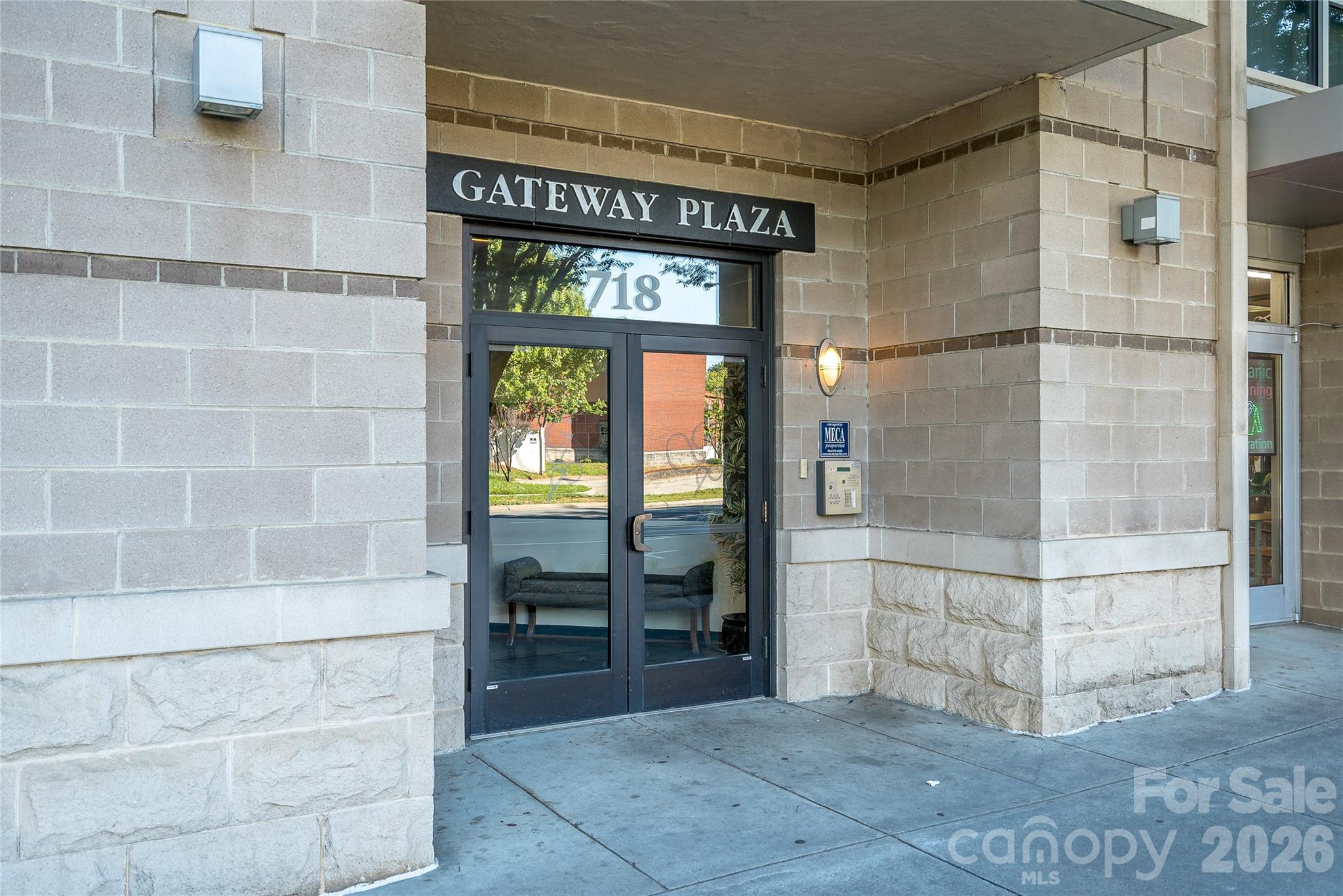 718 W Trade Street #605 — Charlotte