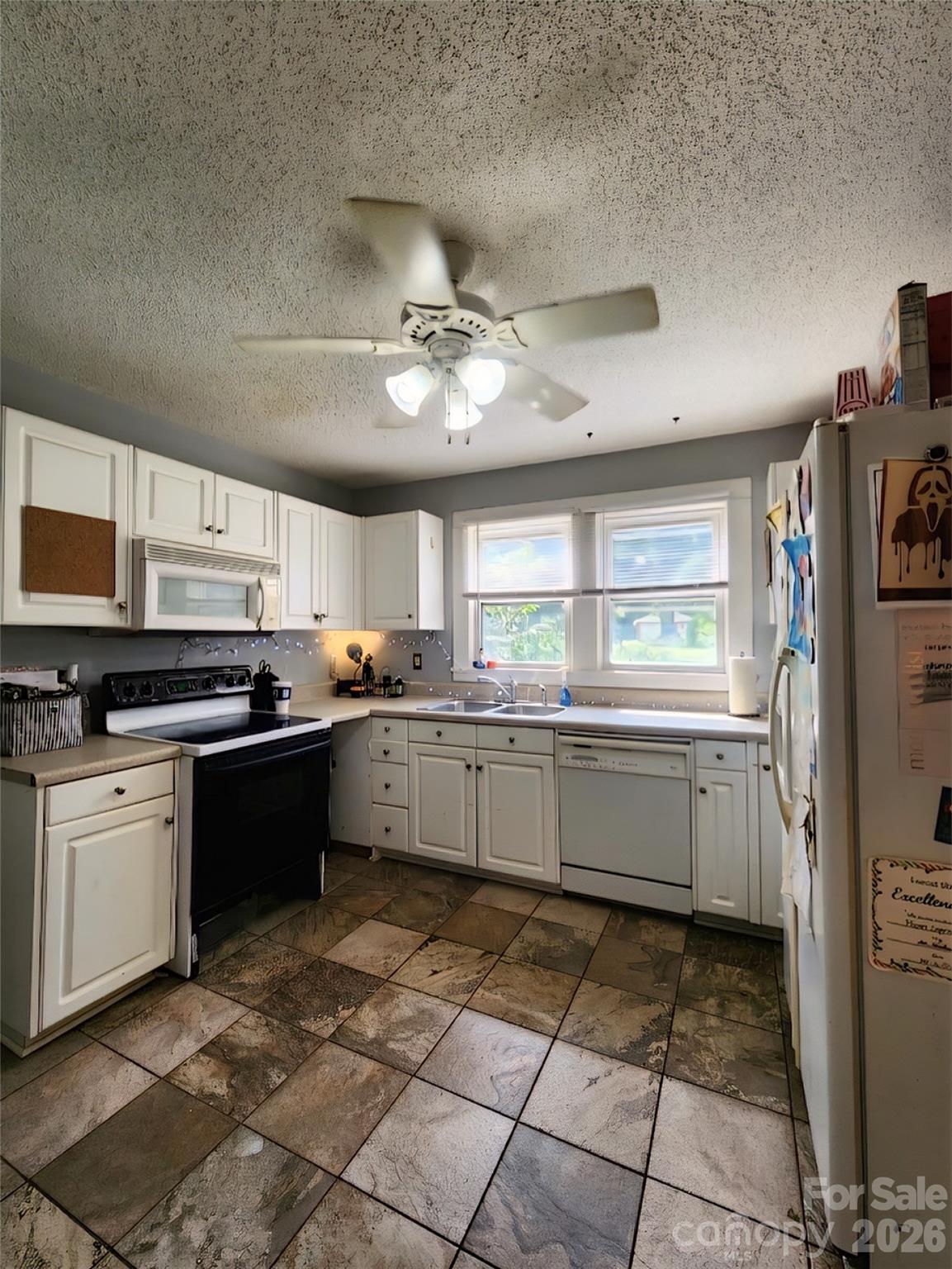 202 Oak Street — Stanfield