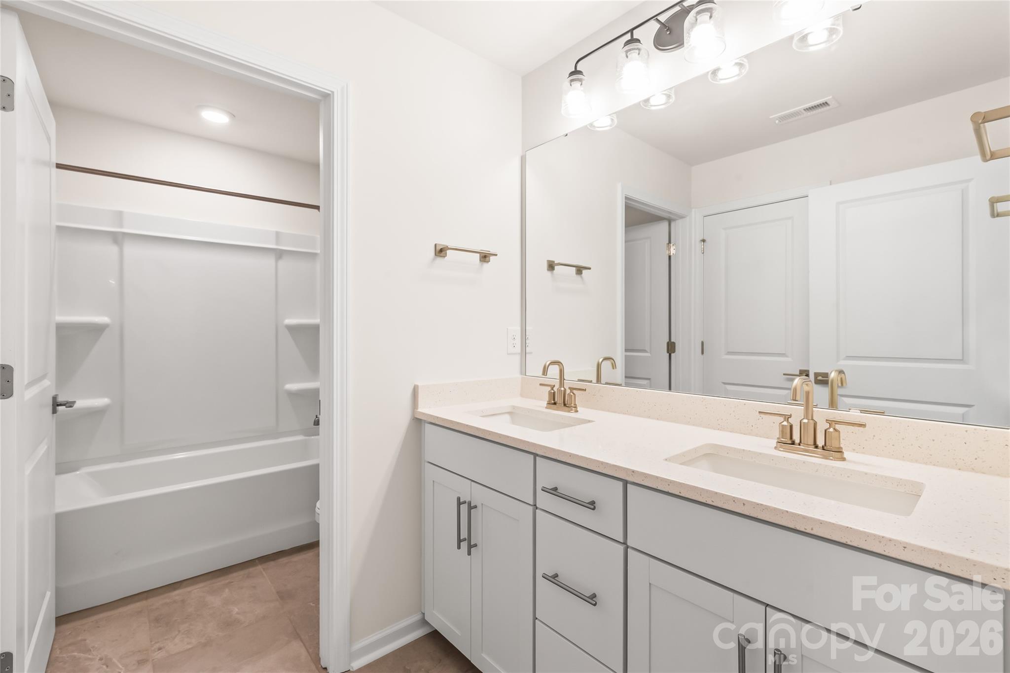 5703 Casper Drive — Charlotte