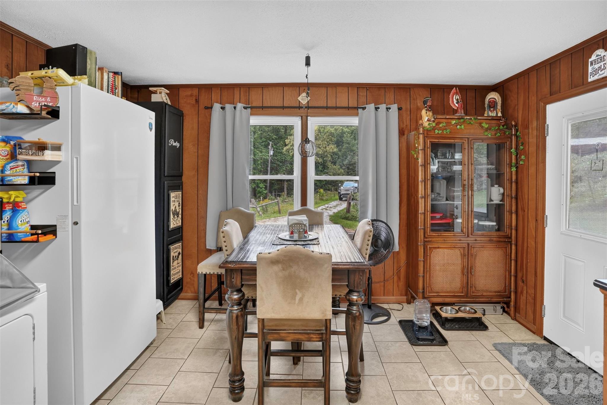 3702 Cabin Creek Road — Zirconia