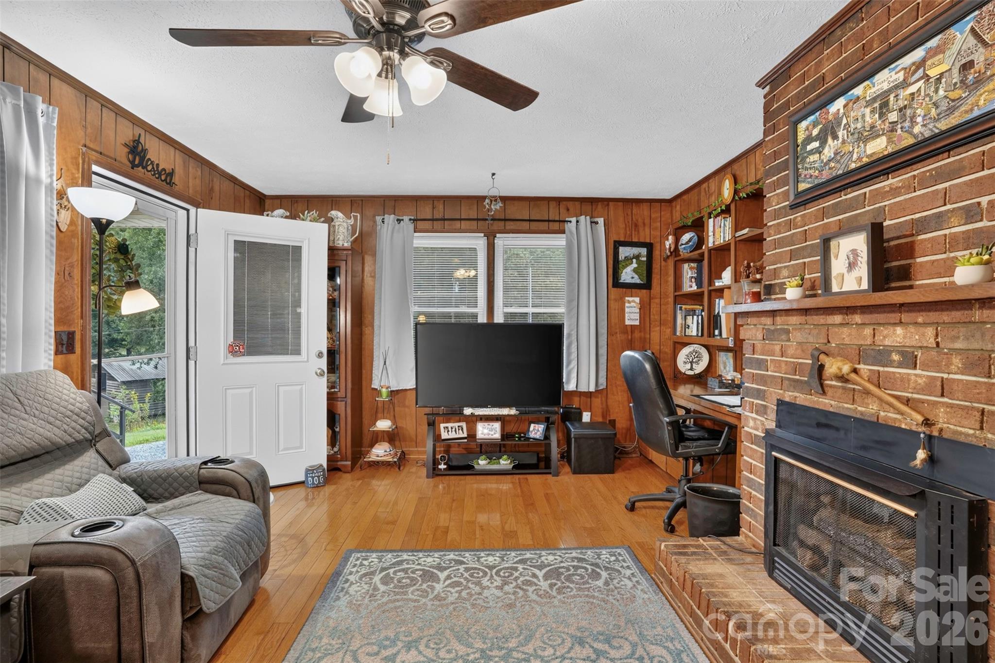 3702 Cabin Creek Road — Zirconia