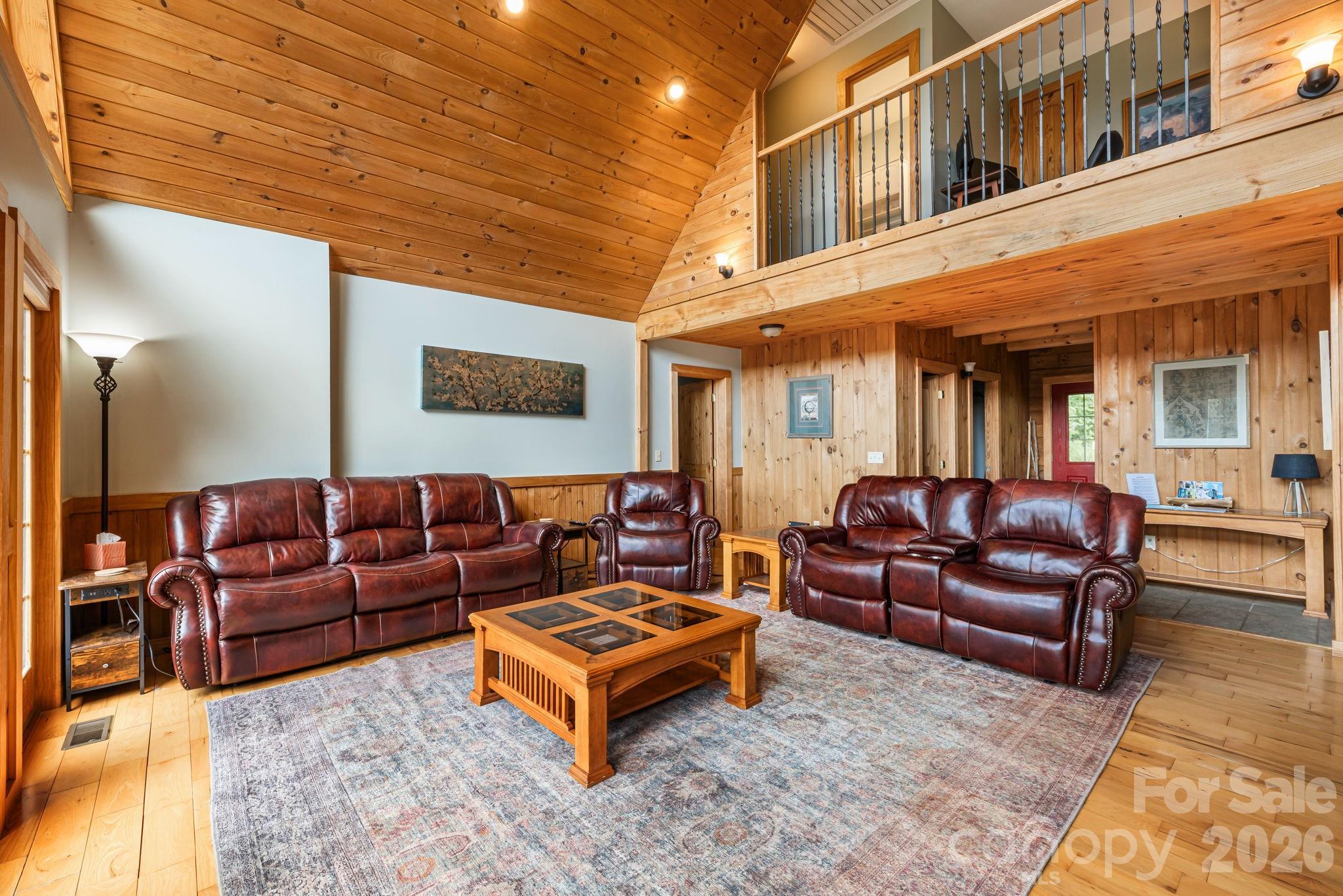 515 Raccoon Branch Road — Green Mountain