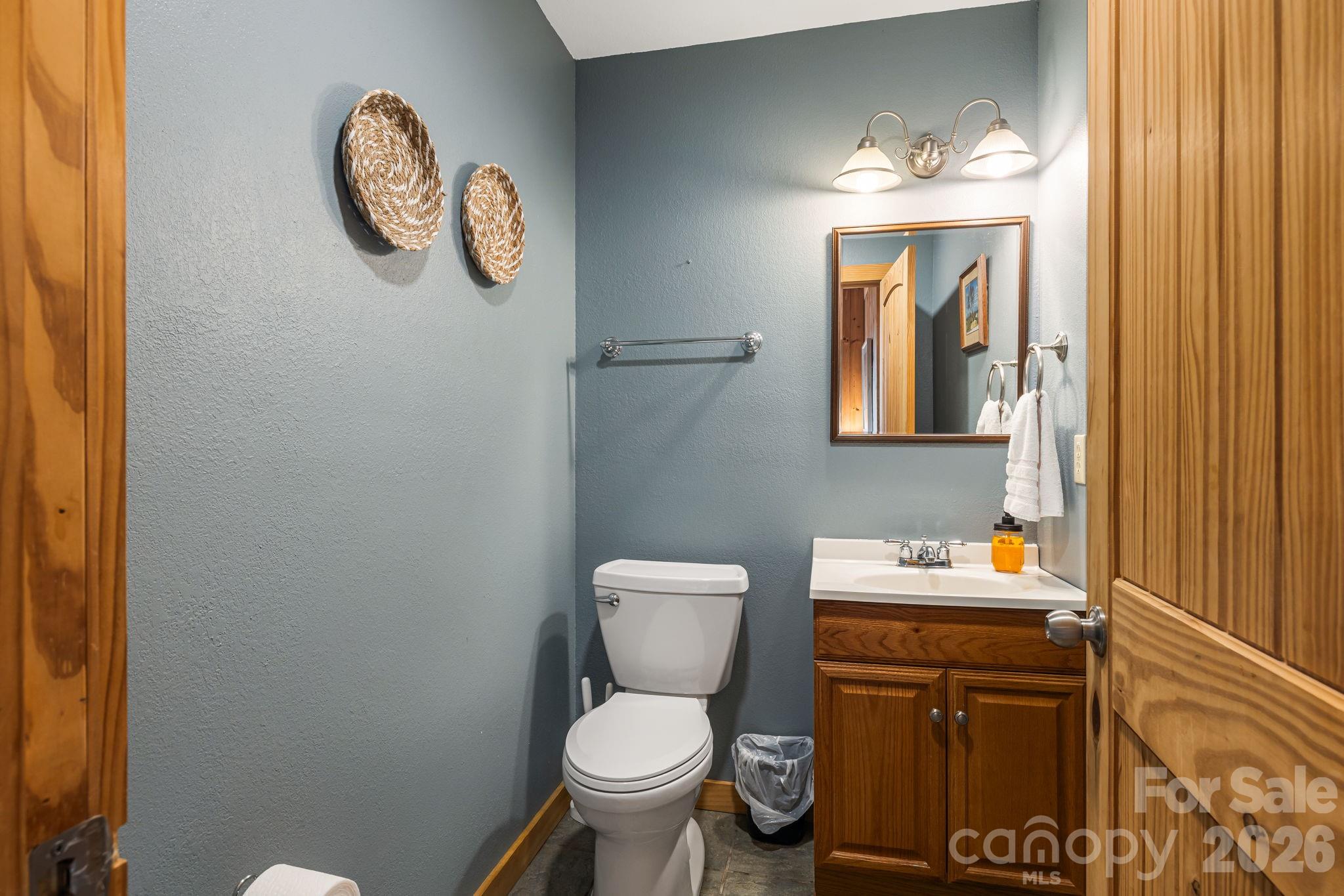 515 Raccoon Branch Road — Green Mountain