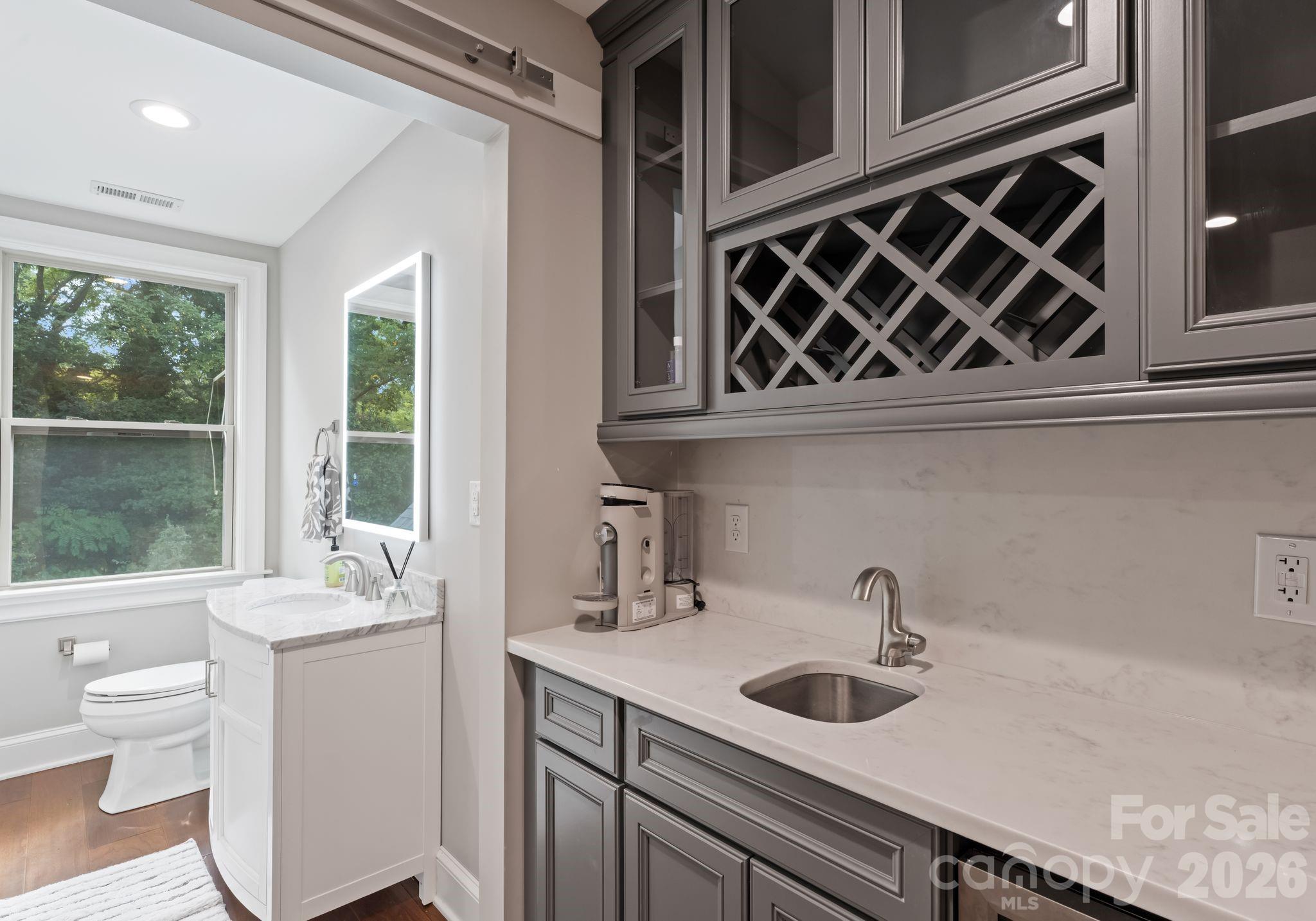 4611 Harper Court — Charlotte