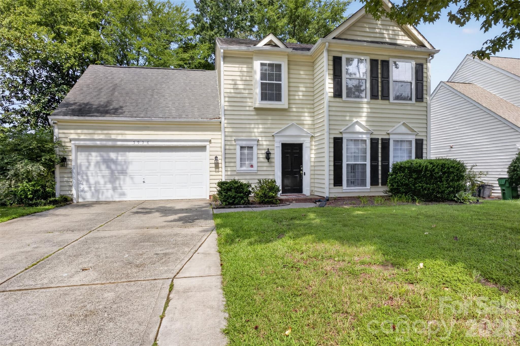 5936 Downfield Wood Drive — Charlotte