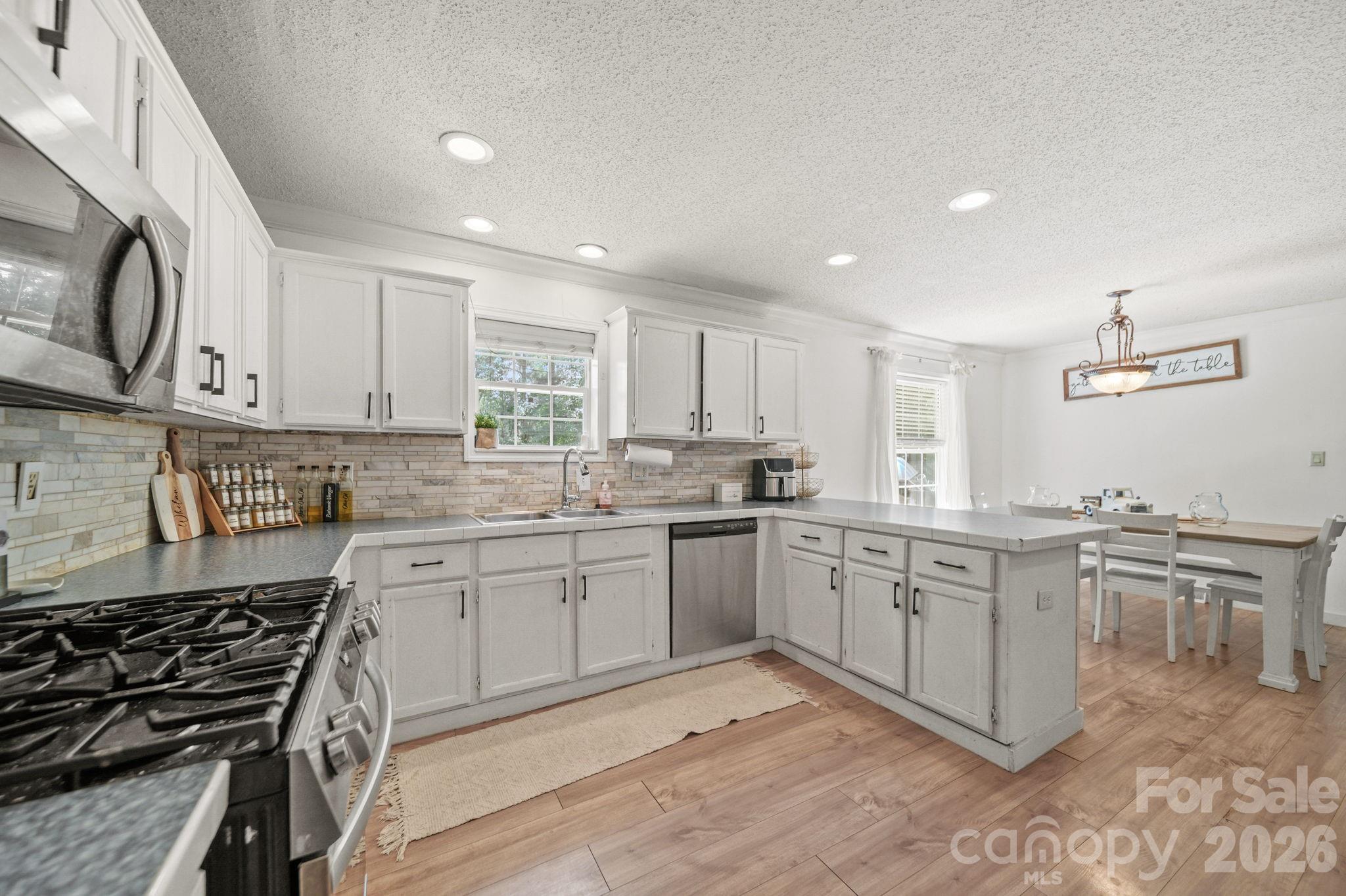 5130 Sedgefield Drive — Lancaster