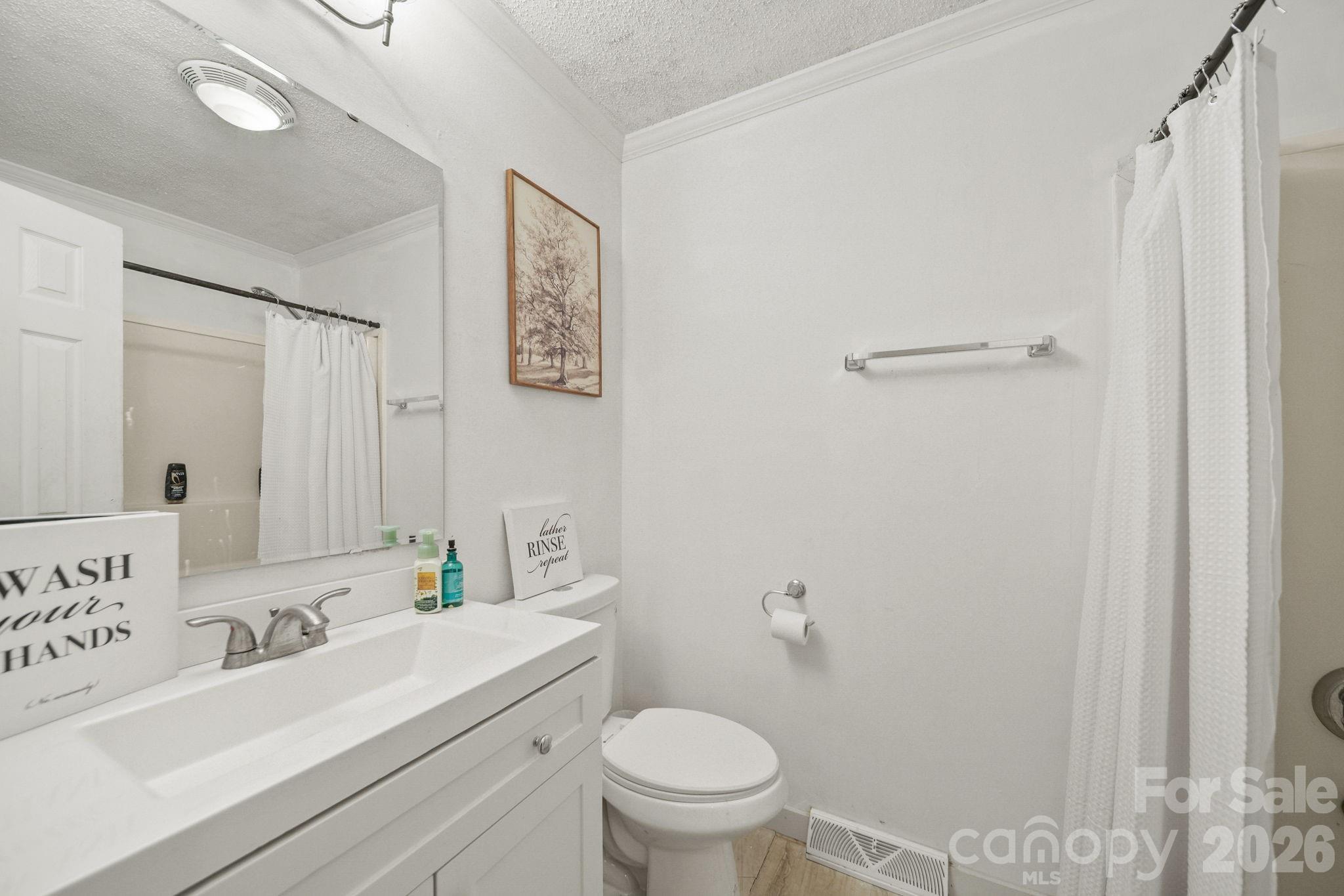 5130 Sedgefield Drive — Lancaster