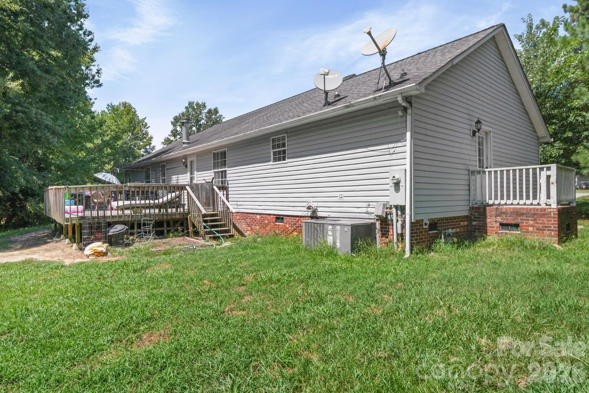 5130 Sedgefield Drive — Lancaster