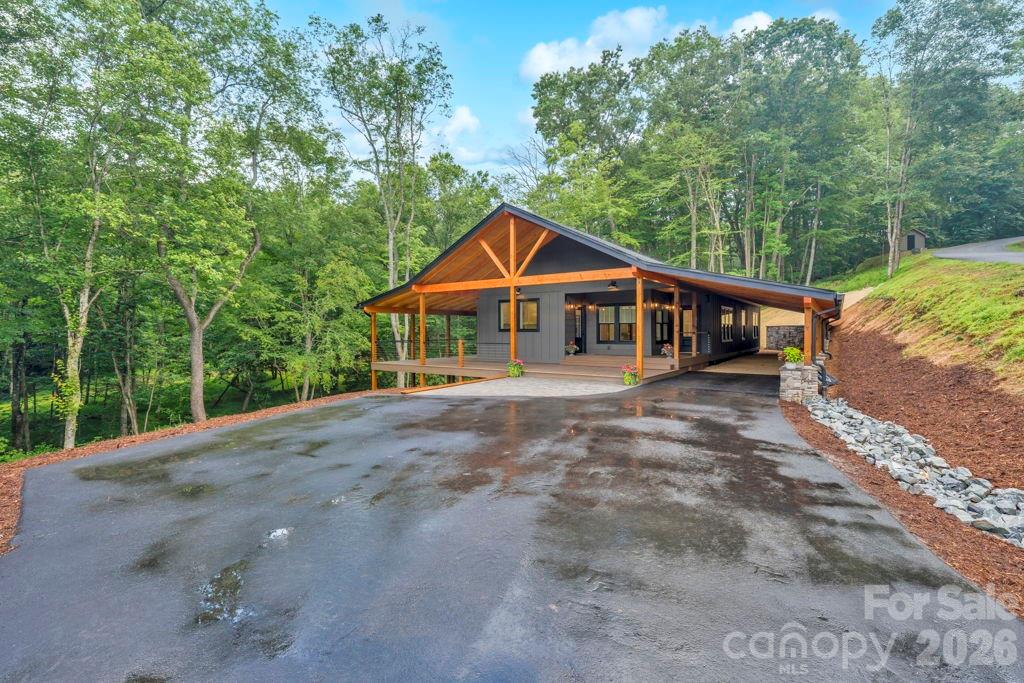 116 Coyote Trail — Boone