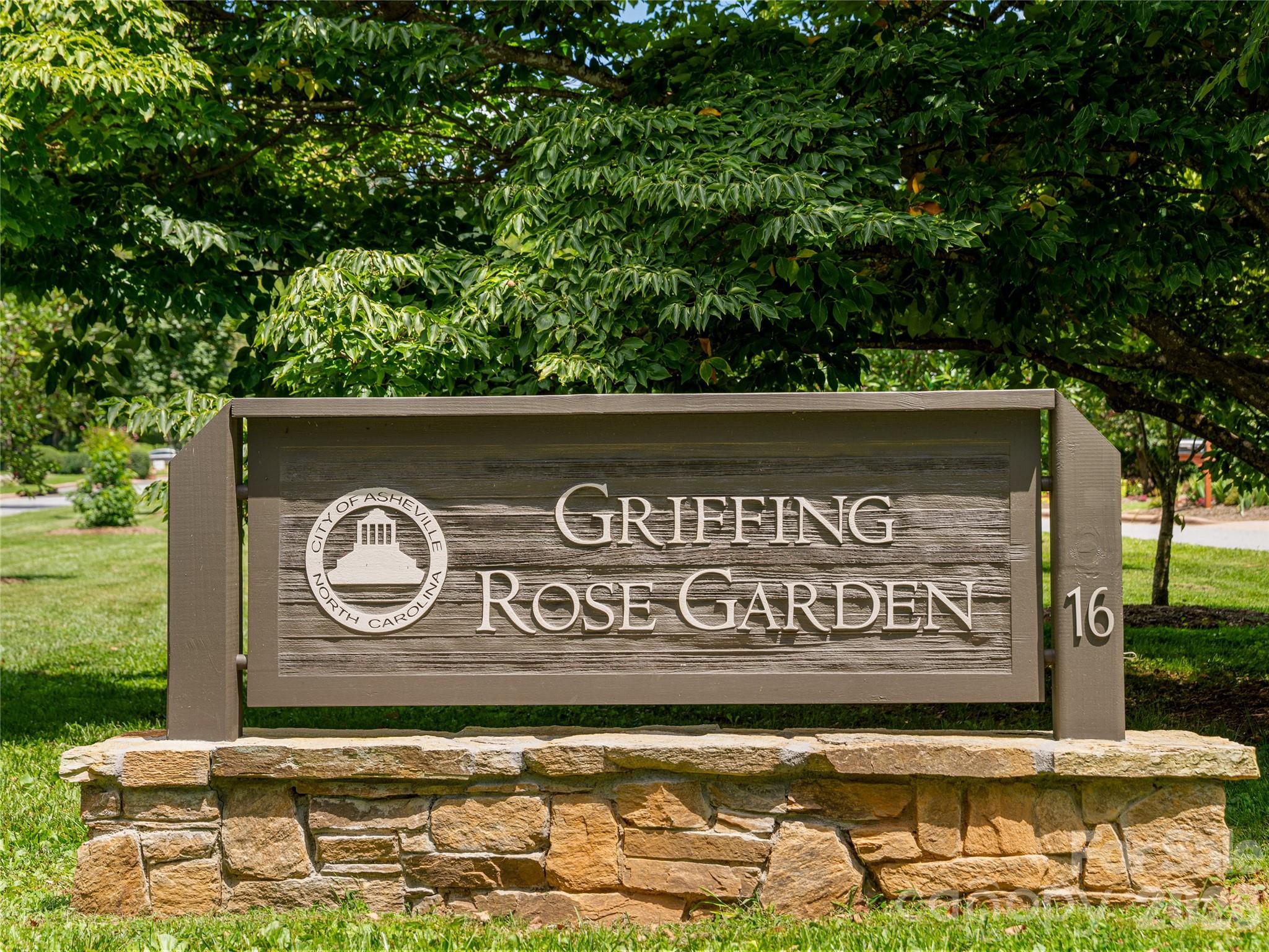 14 Griffing Boulevard — Asheville