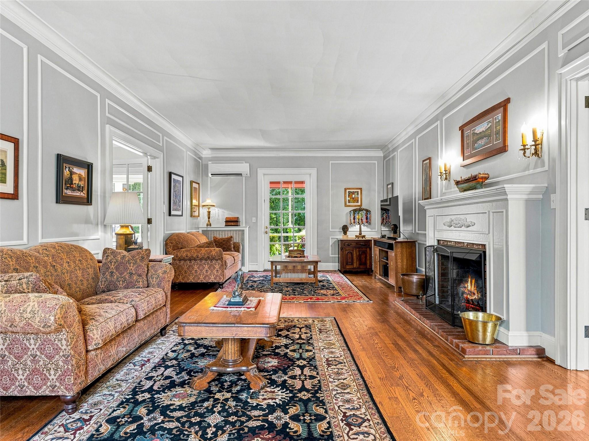 14 Griffing Boulevard — Asheville