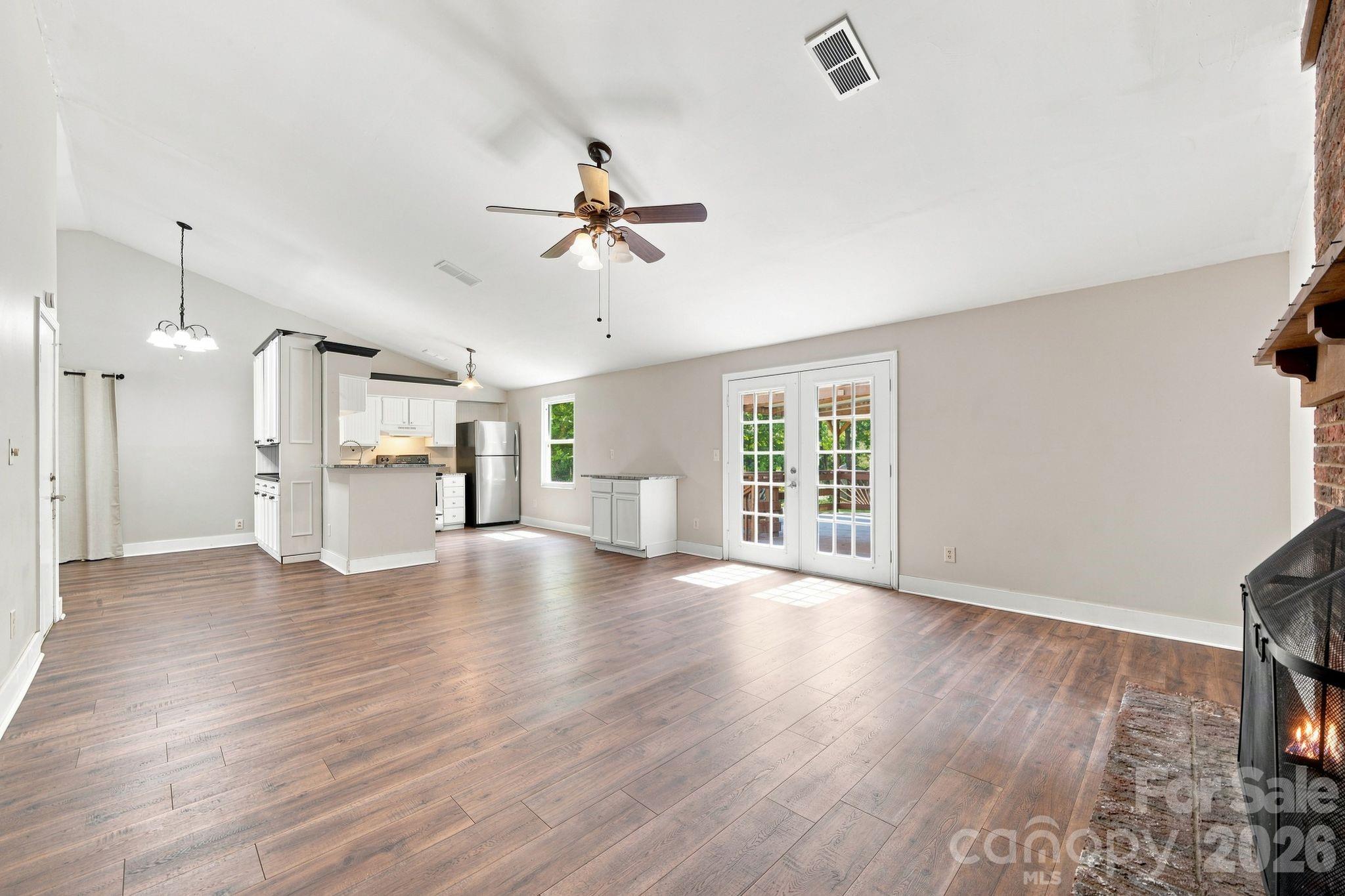 11407 Antebellum Drive — Charlotte
