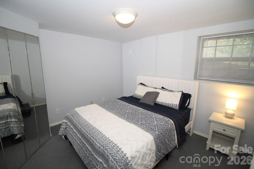 36 Clarendon Road — Asheville