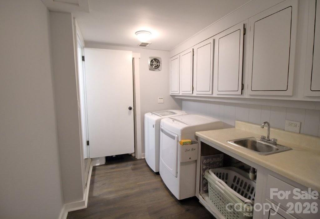 36 Clarendon Road — Asheville