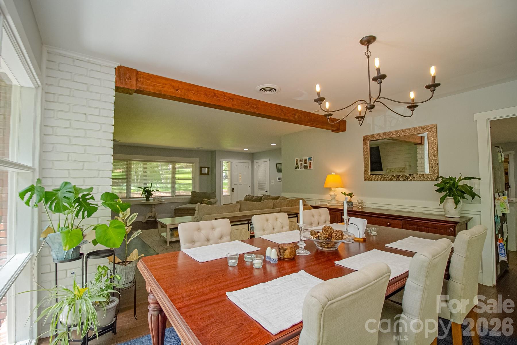 36 Clarendon Road — Asheville
