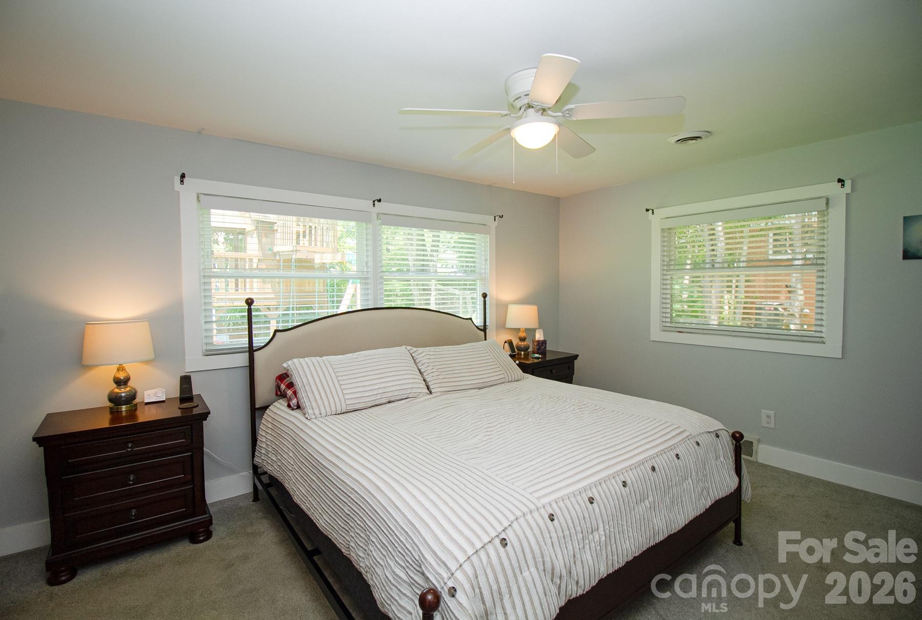 36 Clarendon Road — Asheville