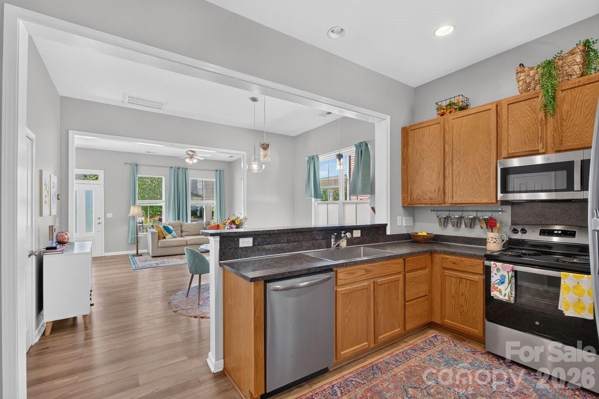 1308 Rising Oak Drive — Charlotte