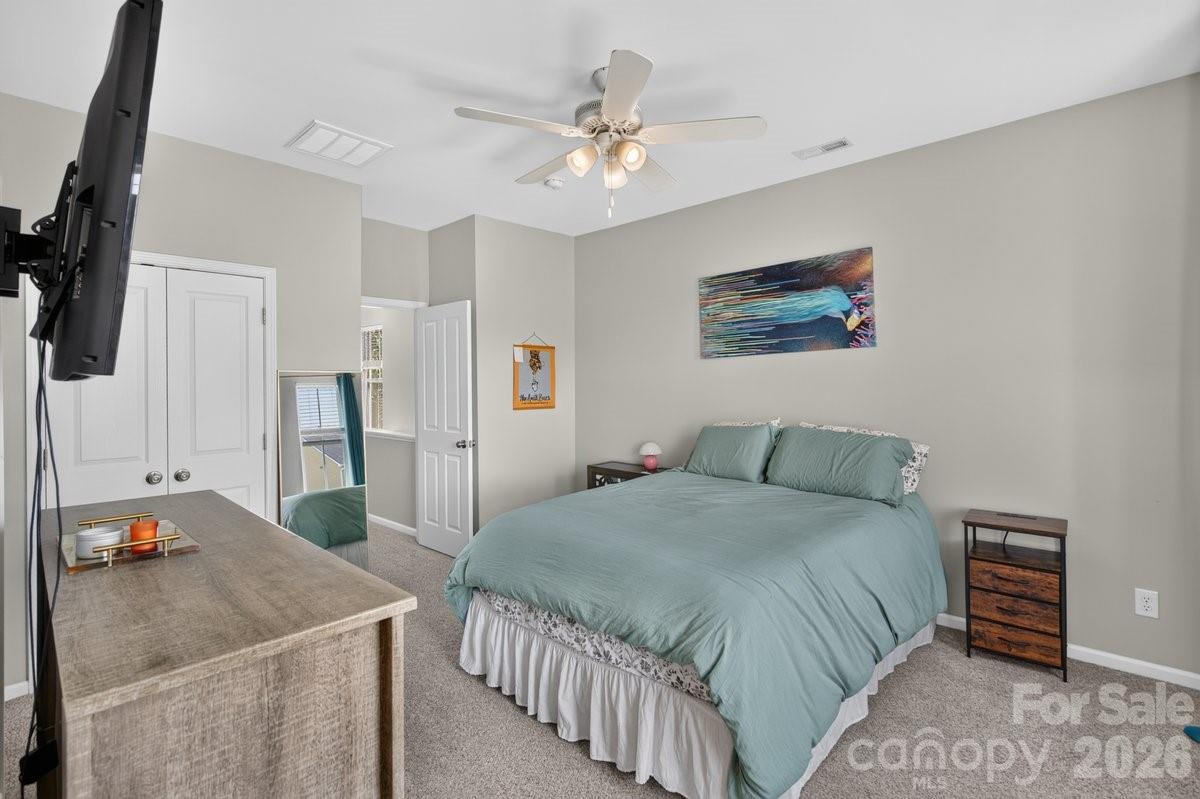 1308 Rising Oak Drive — Charlotte