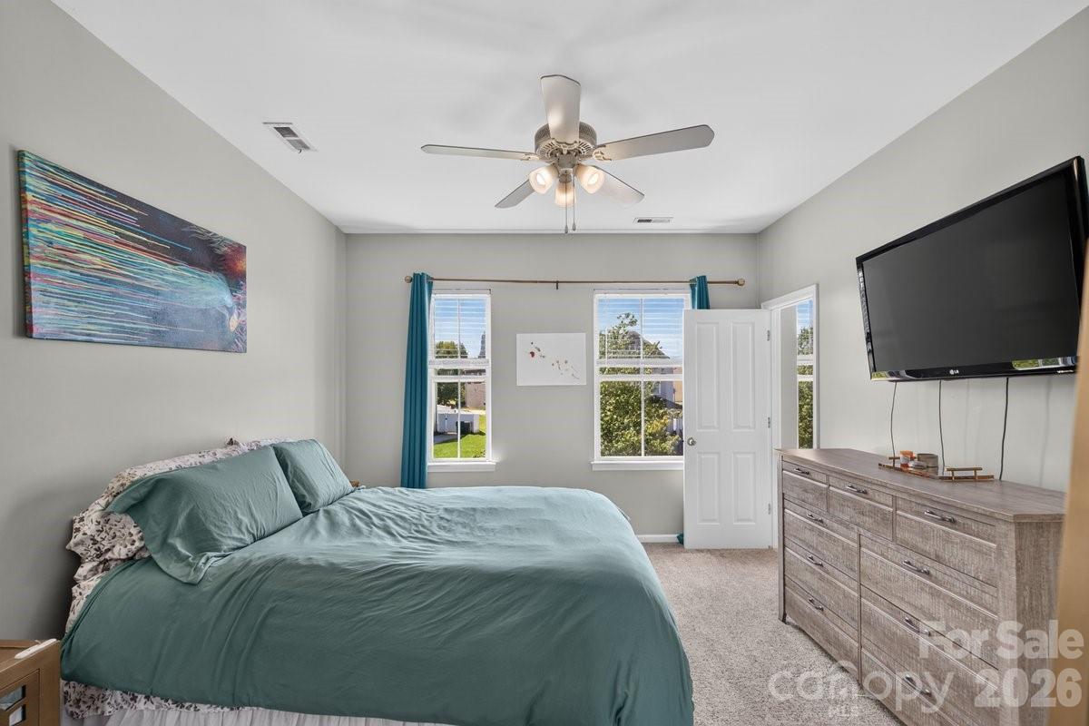 1308 Rising Oak Drive — Charlotte