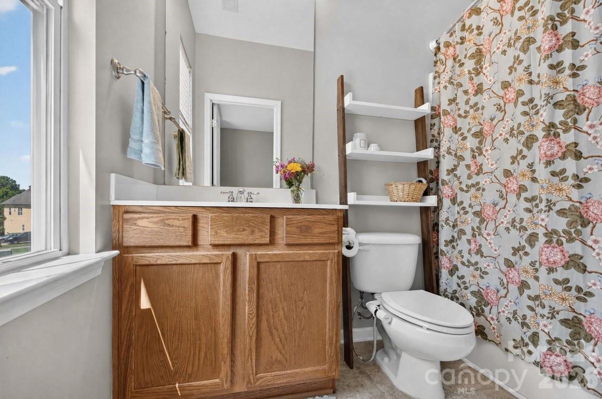 1308 Rising Oak Drive — Charlotte