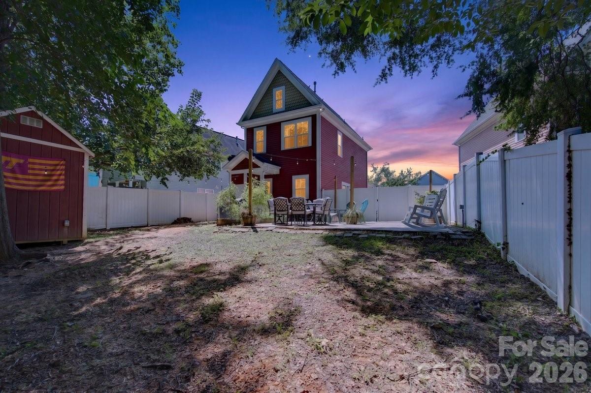 1308 Rising Oak Drive — Charlotte