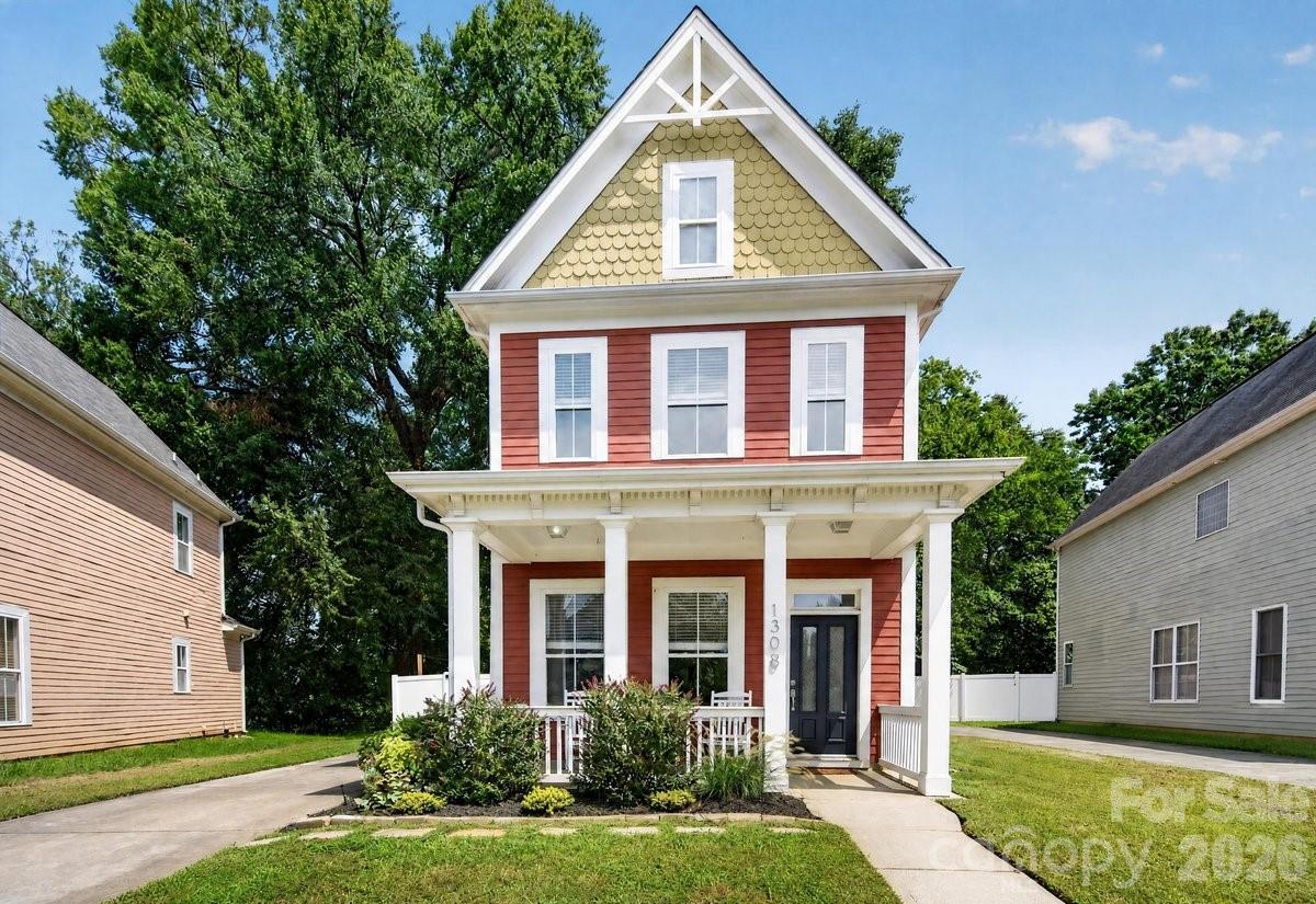 1308 Rising Oak Drive — Charlotte