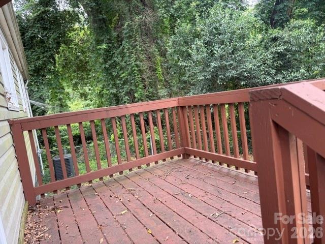 826 W Davidson Avenue — Gastonia