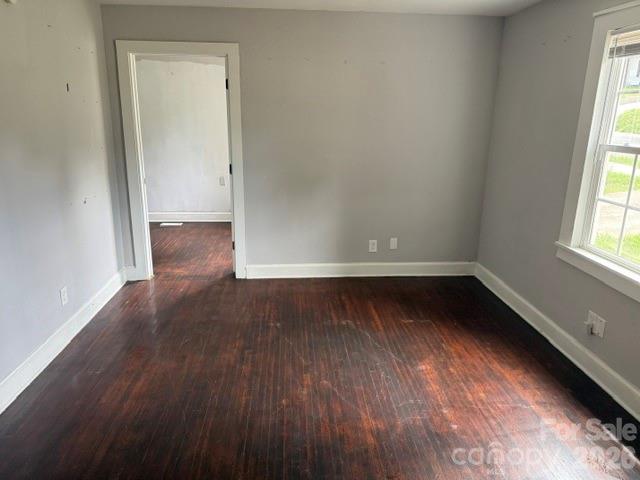 826 W Davidson Avenue — Gastonia