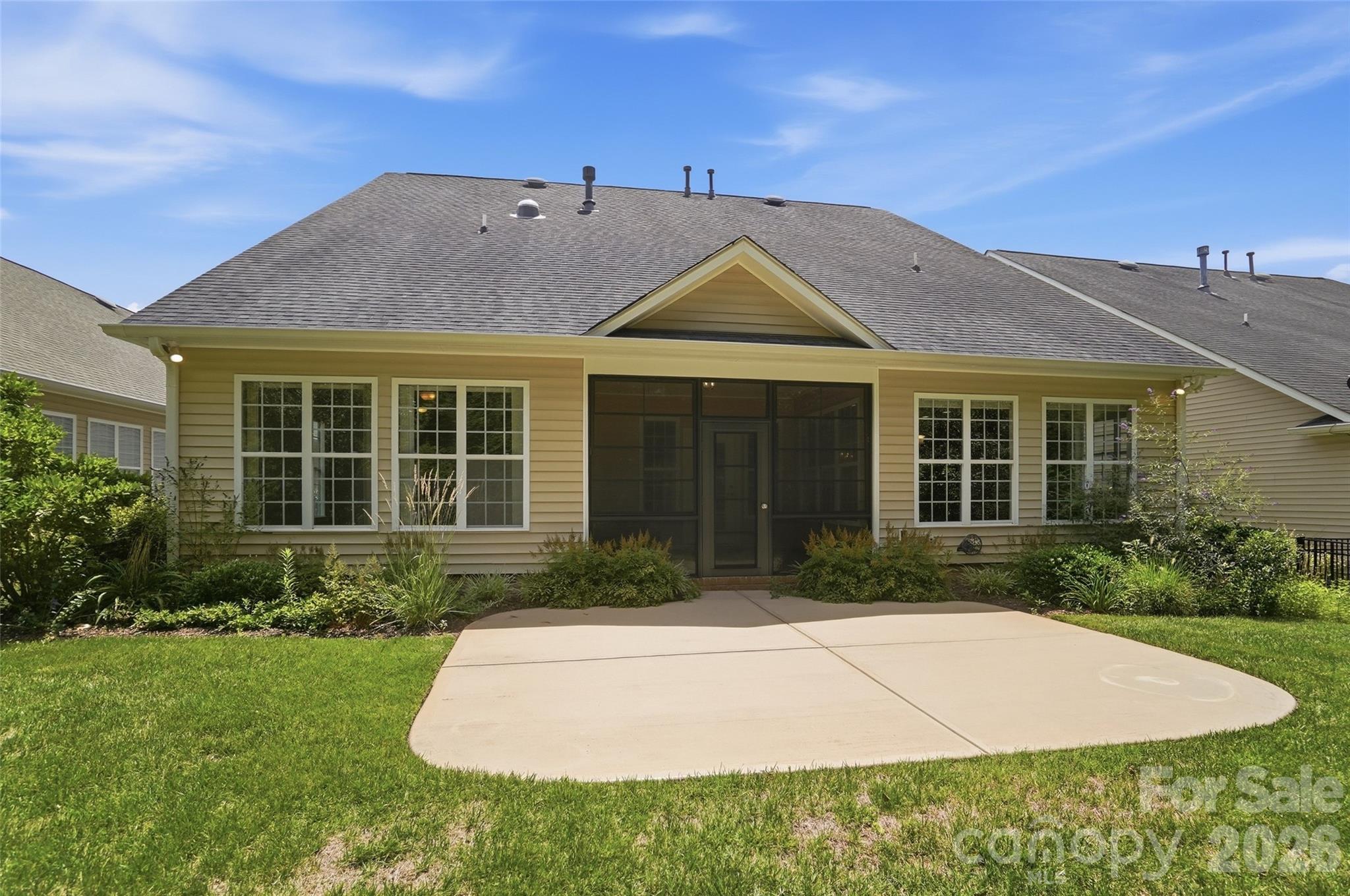 18421 Neville Avenue — Cornelius