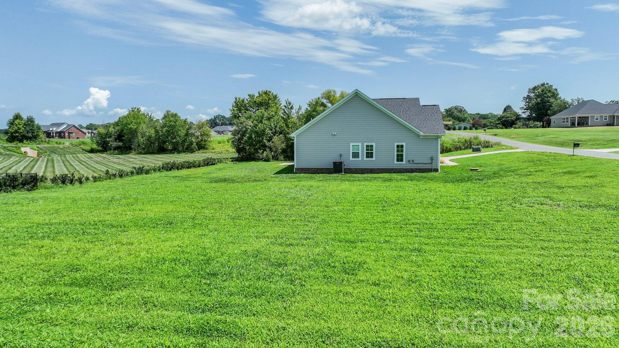 3013 Isle Lane — Monroe