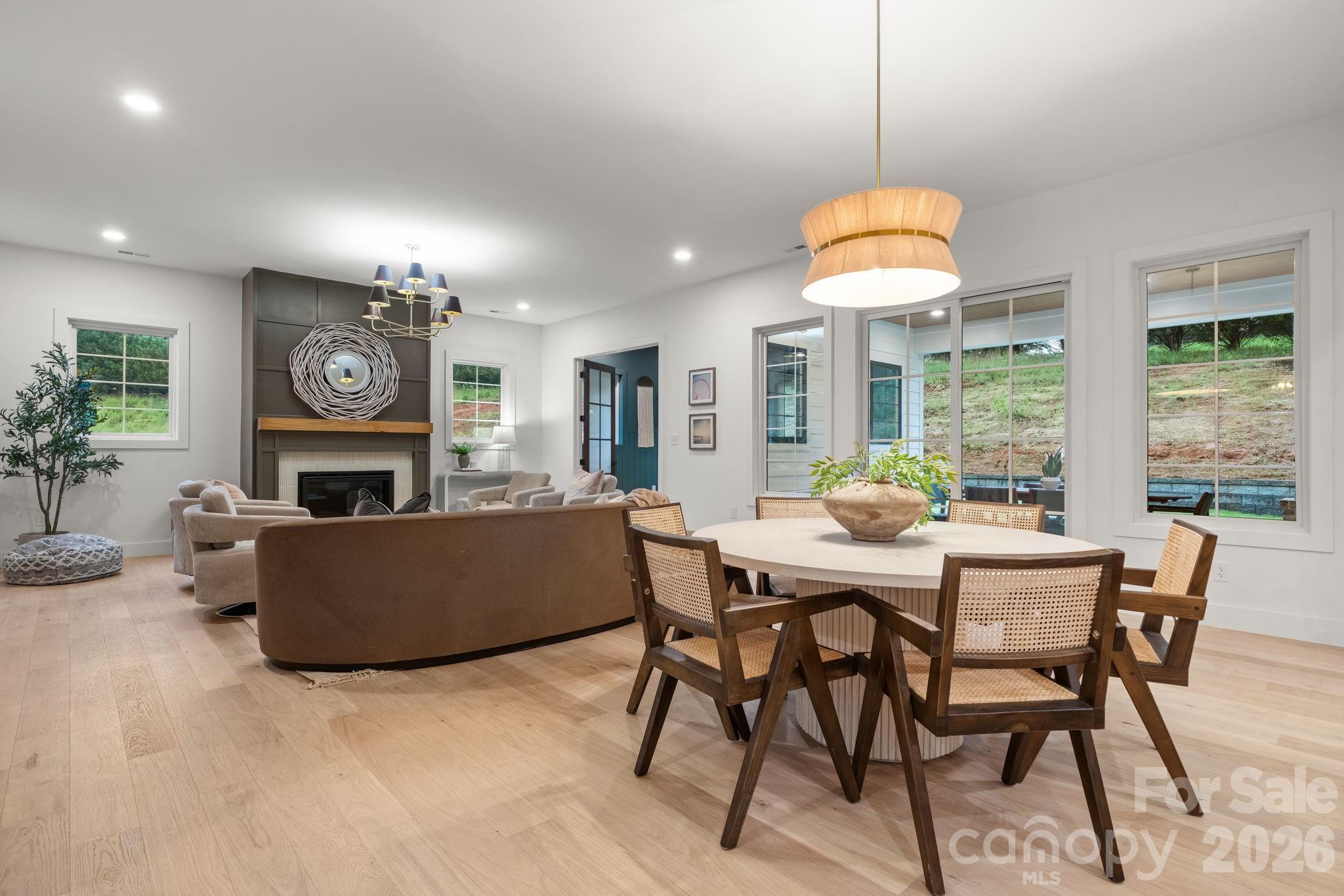 2670 Charleston Court — Claremont