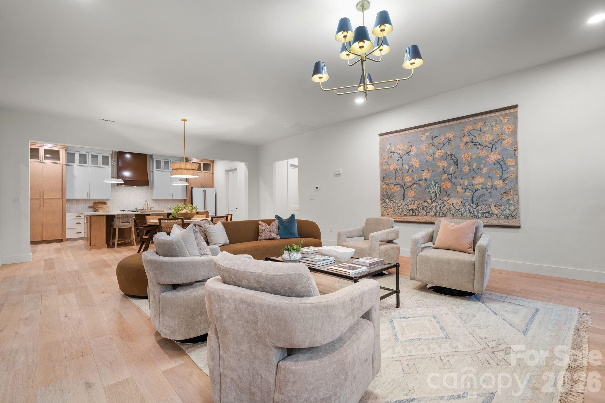 2670 Charleston Court — Claremont