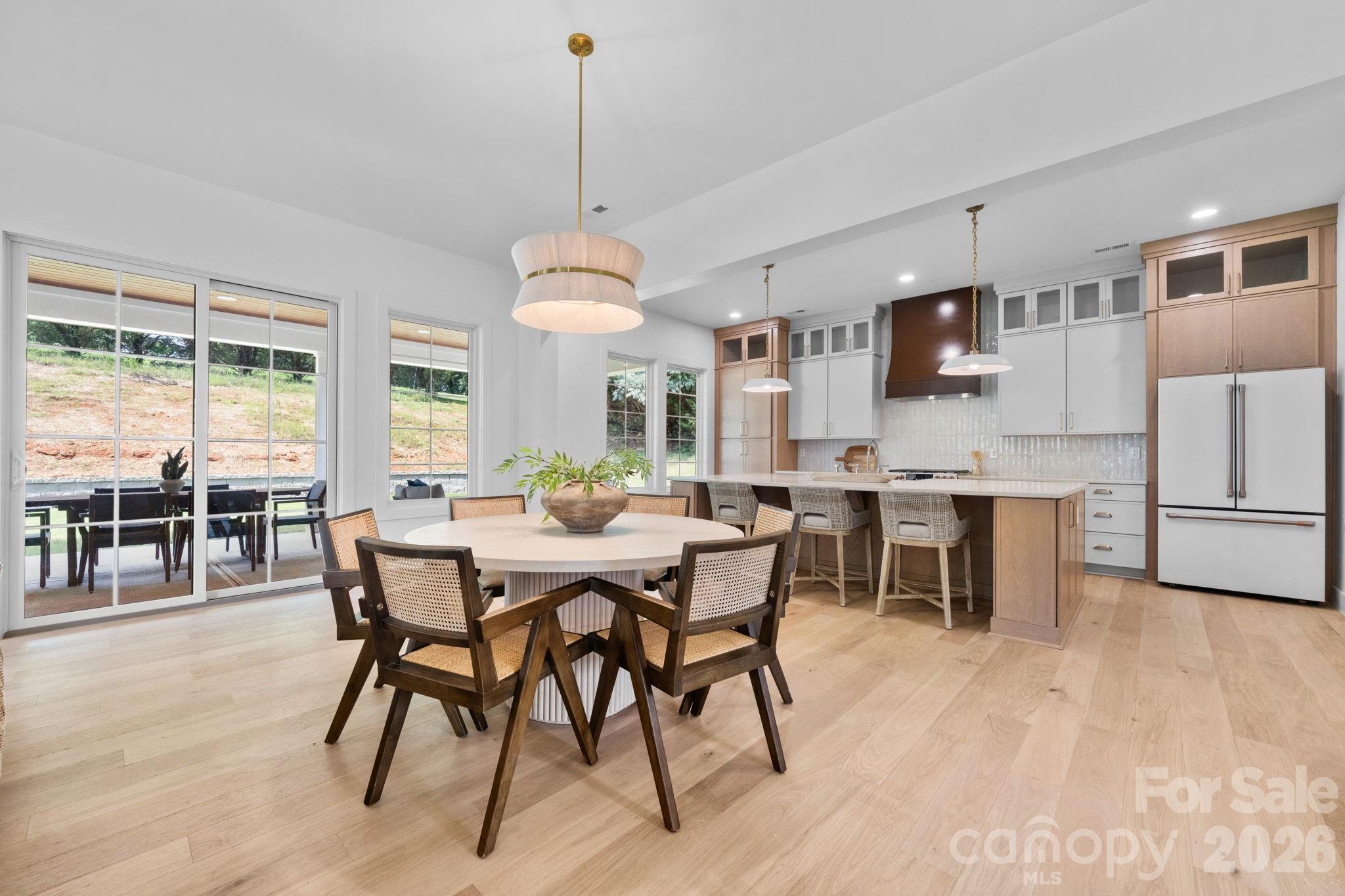 2670 Charleston Court — Claremont
