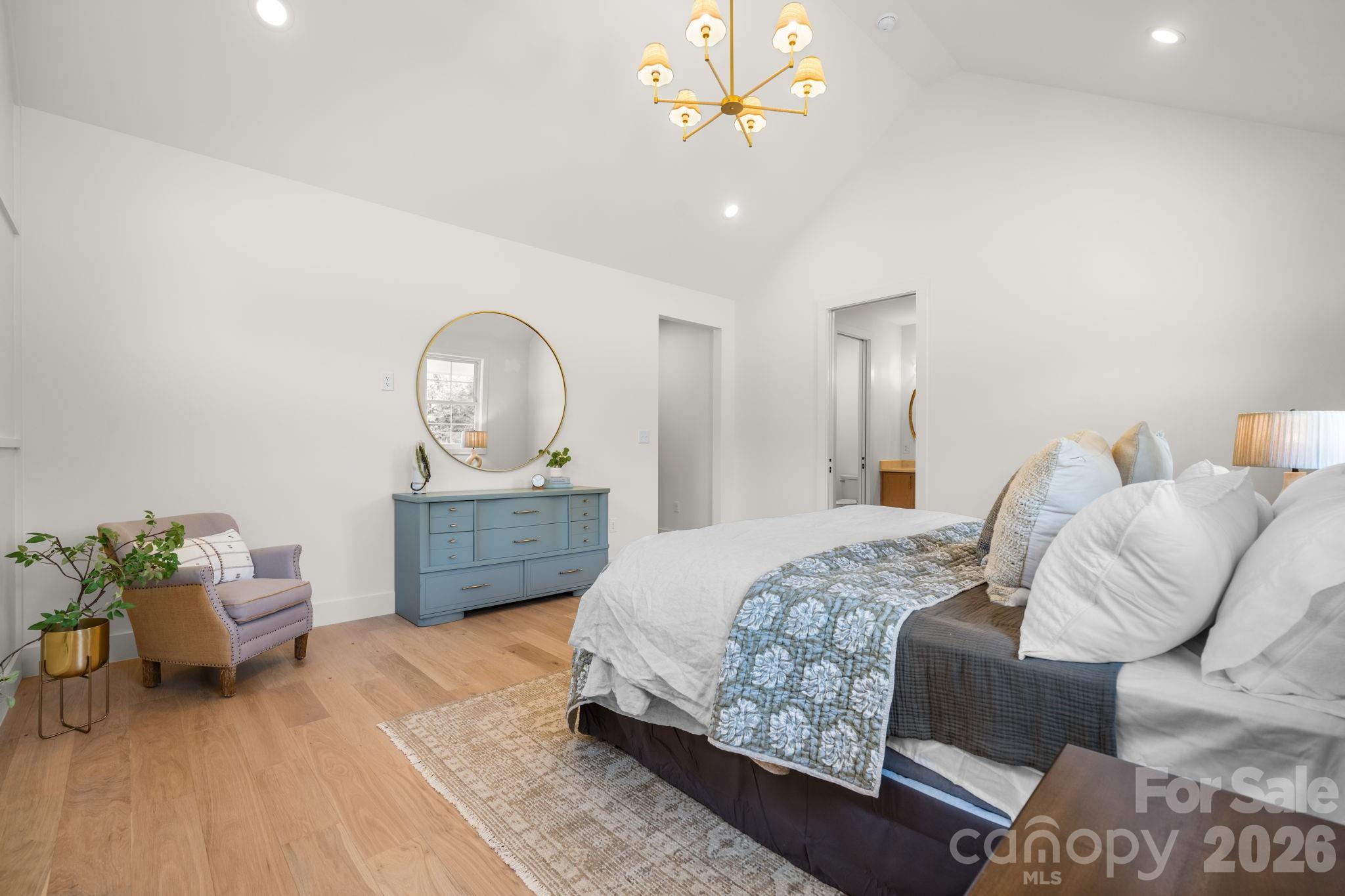 2670 Charleston Court — Claremont