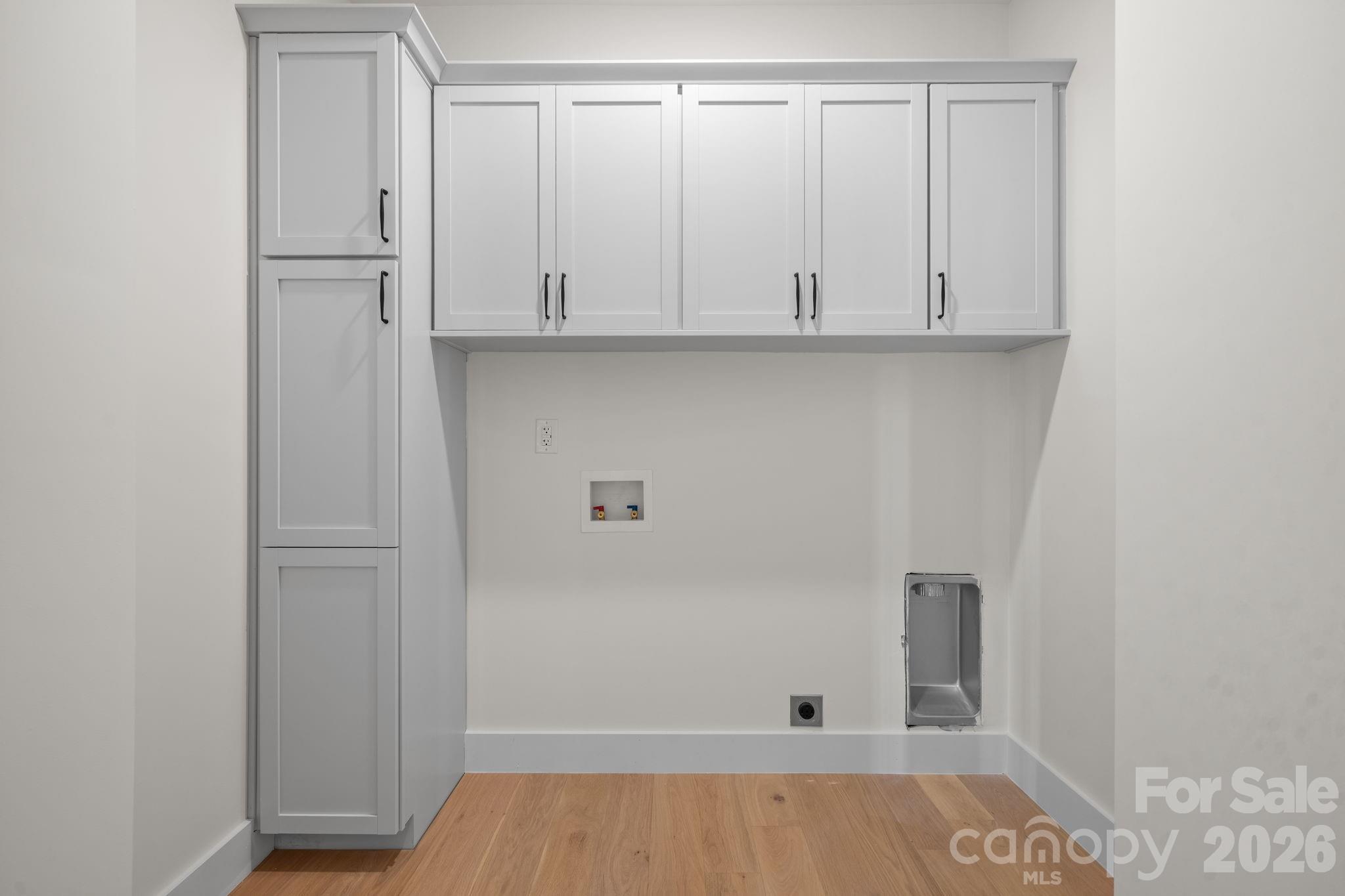 2670 Charleston Court — Claremont