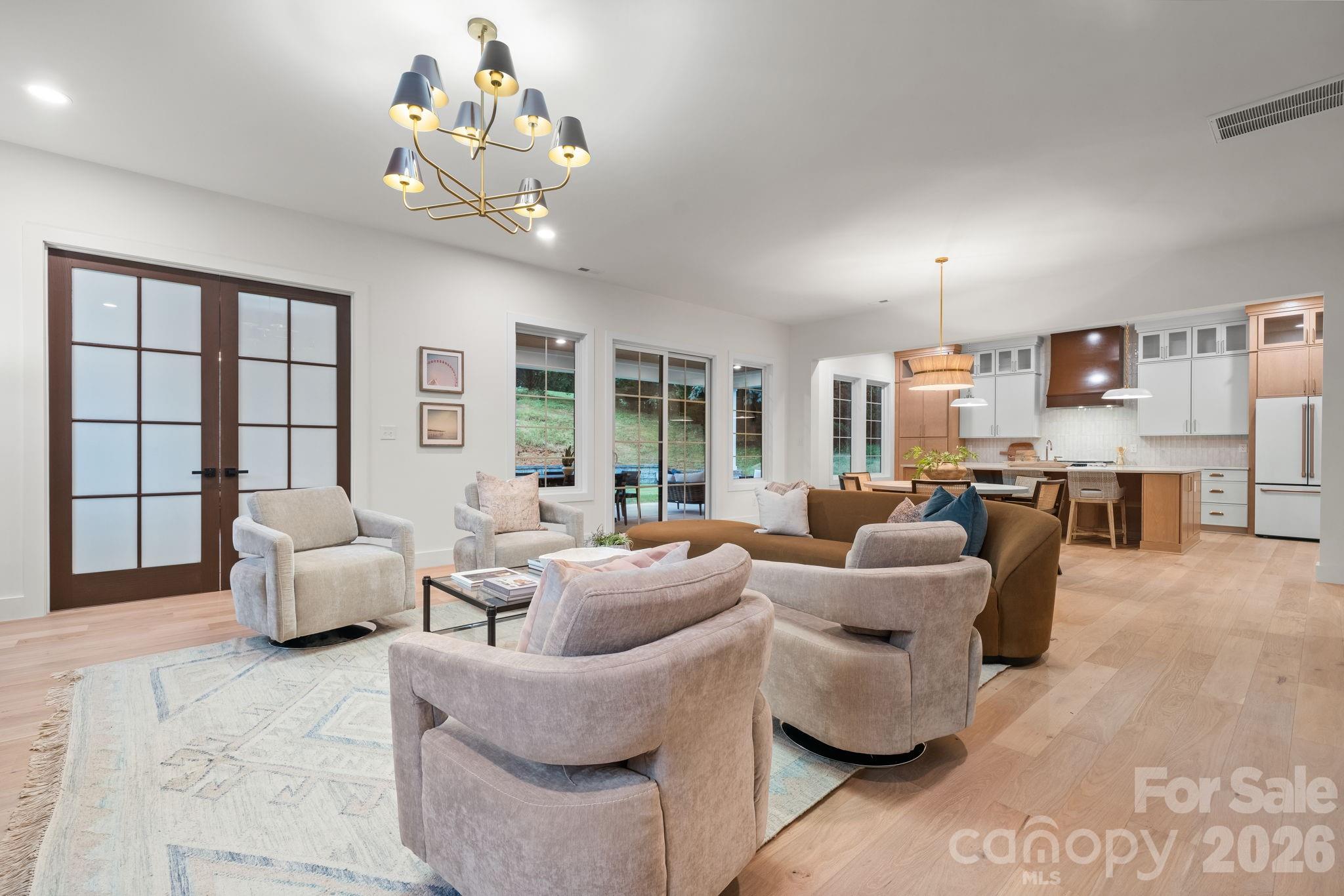 2670 Charleston Court — Claremont