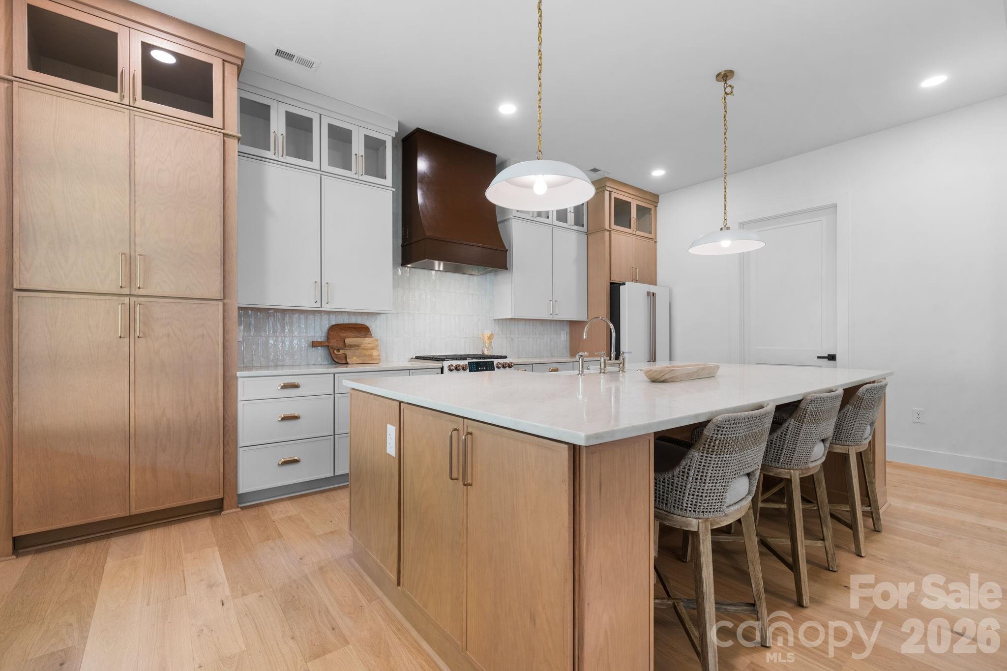 2670 Charleston Court — Claremont