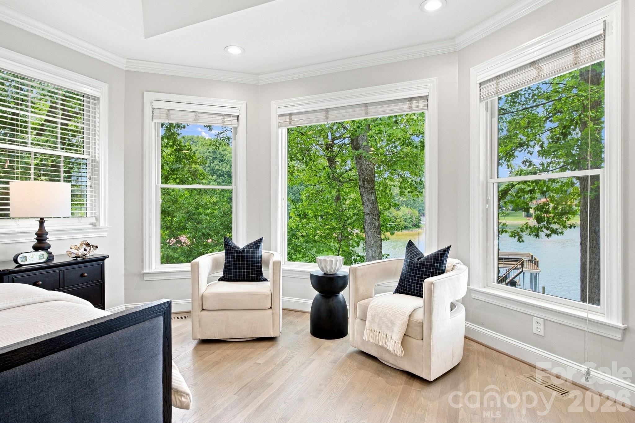 131 Long Cove Lane — Mooresville