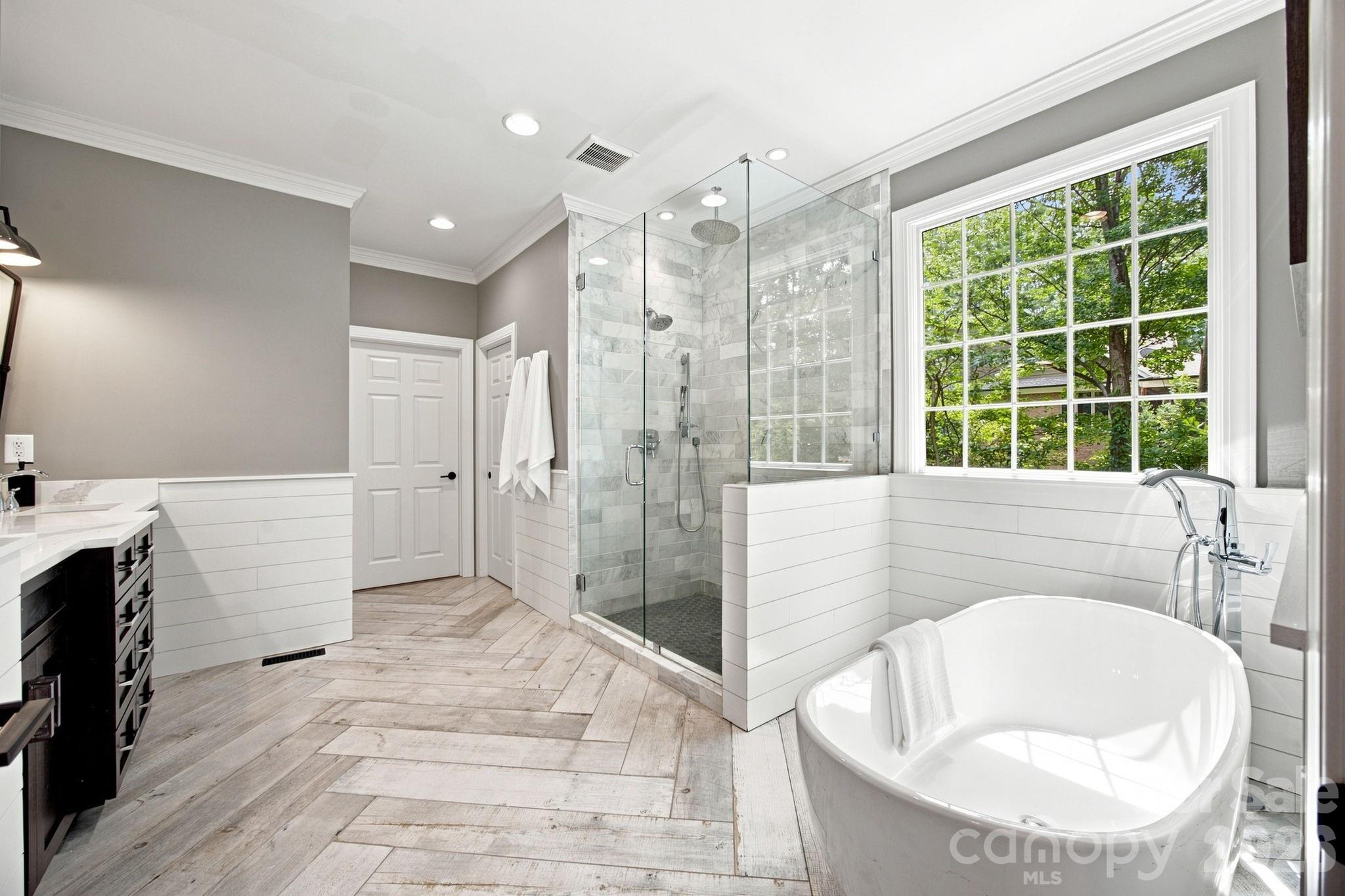 131 Long Cove Lane — Mooresville