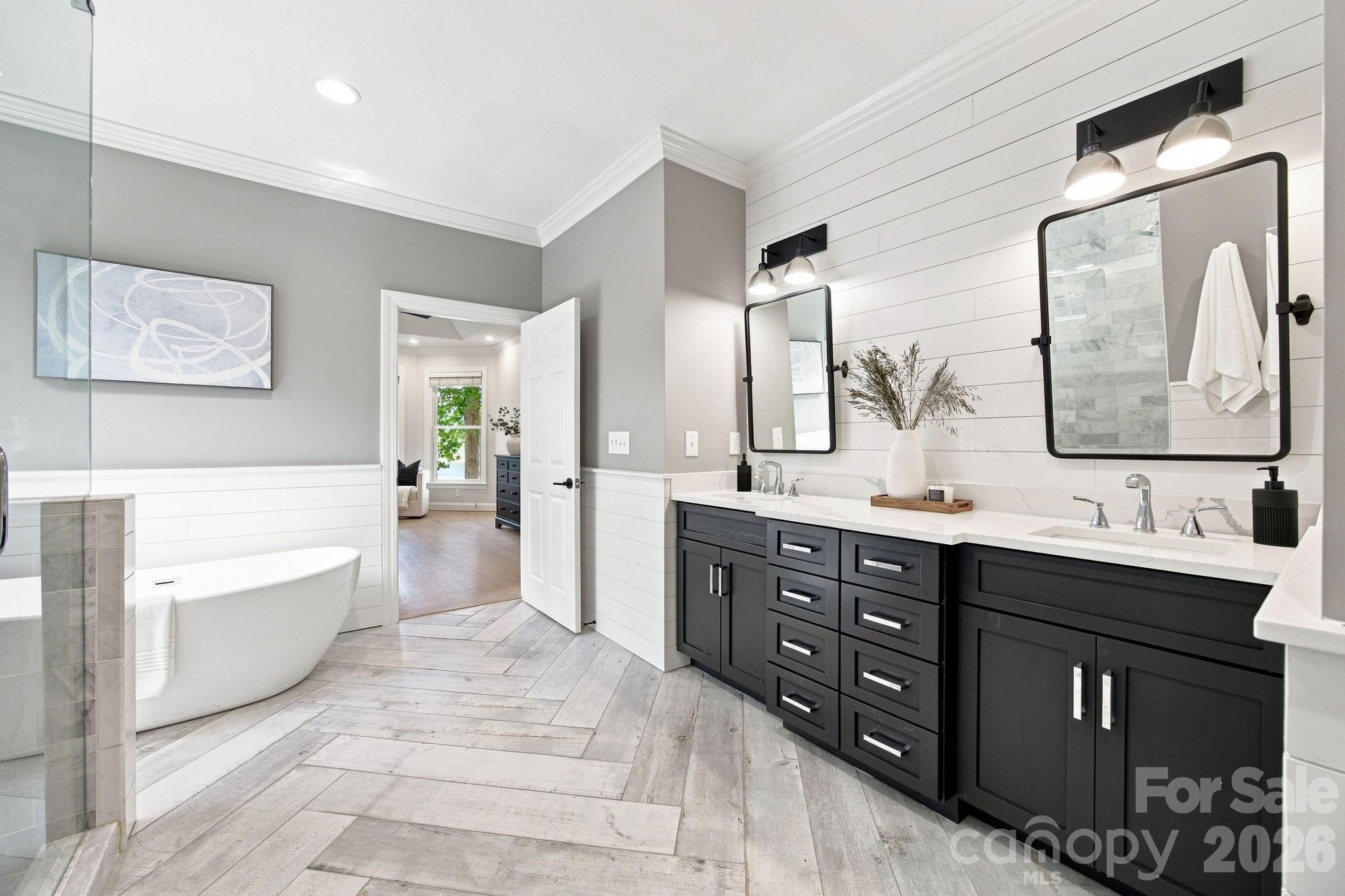 131 Long Cove Lane — Mooresville