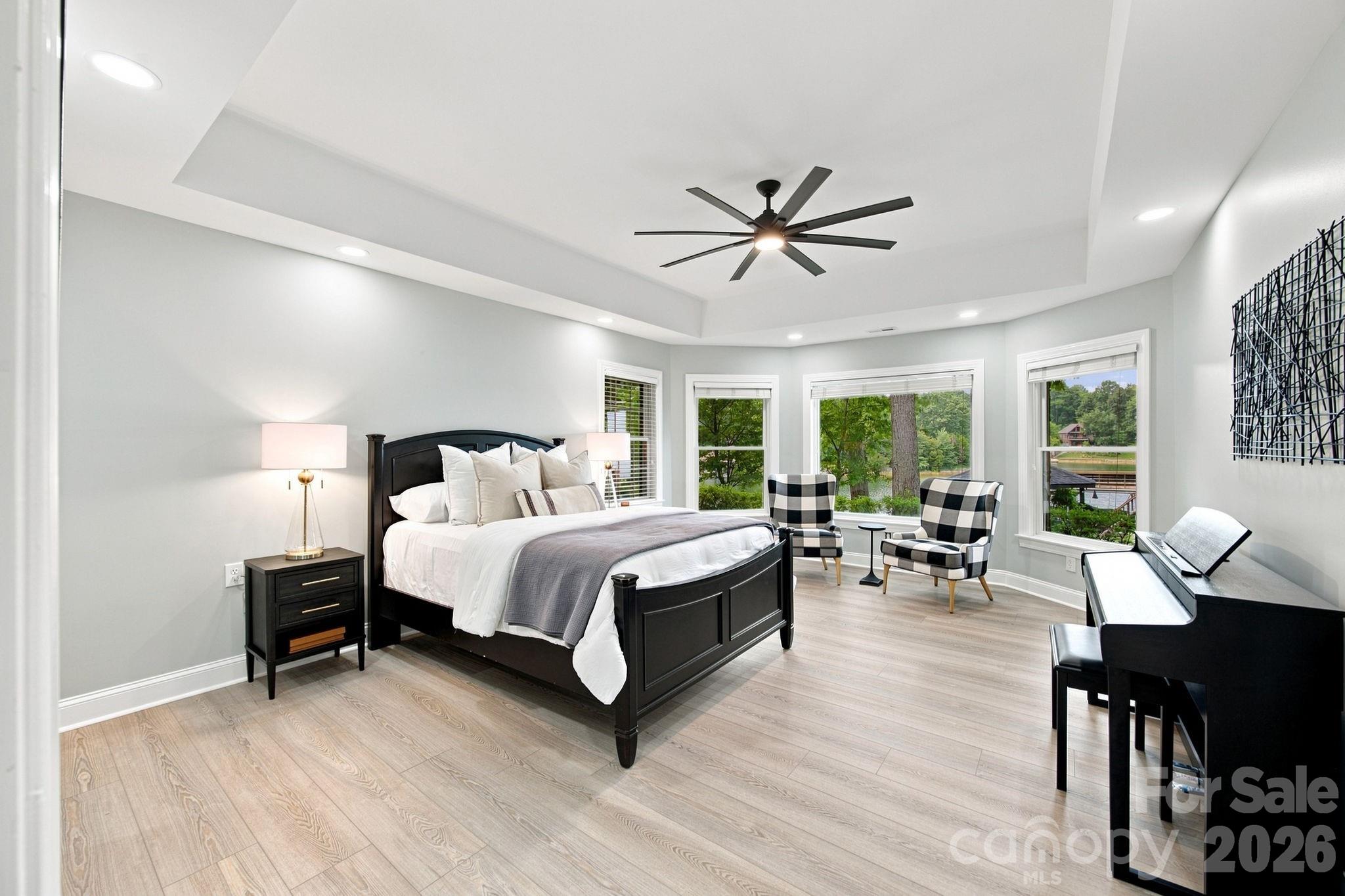 131 Long Cove Lane — Mooresville