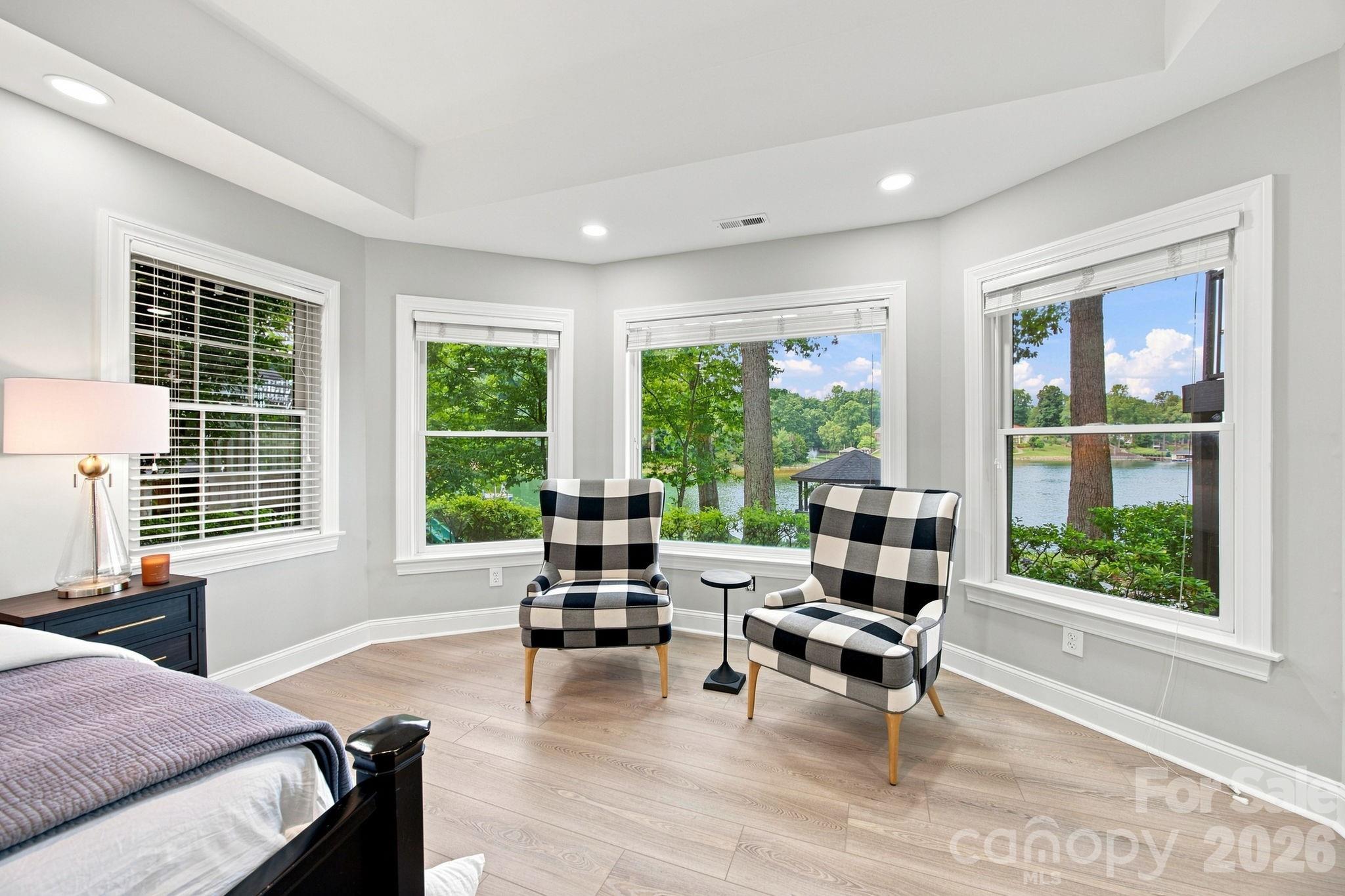 131 Long Cove Lane — Mooresville