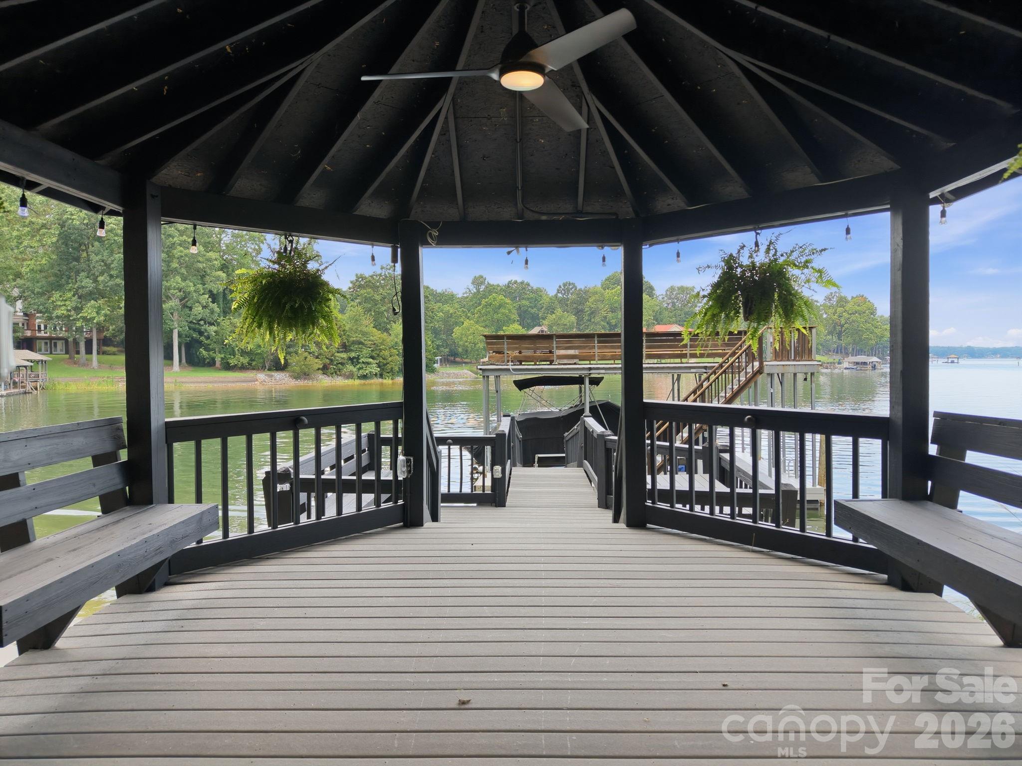 131 Long Cove Lane — Mooresville