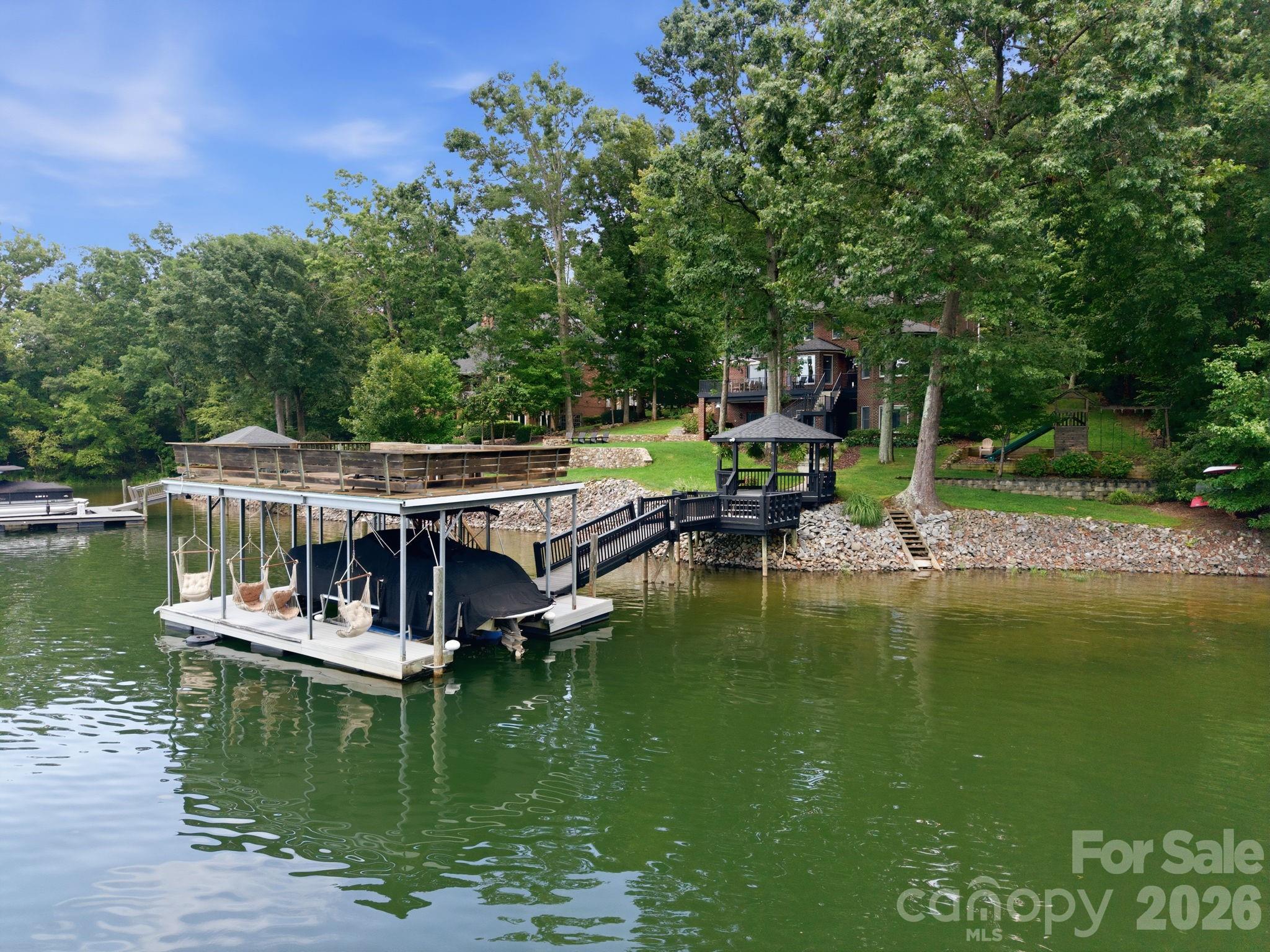 131 Long Cove Lane — Mooresville