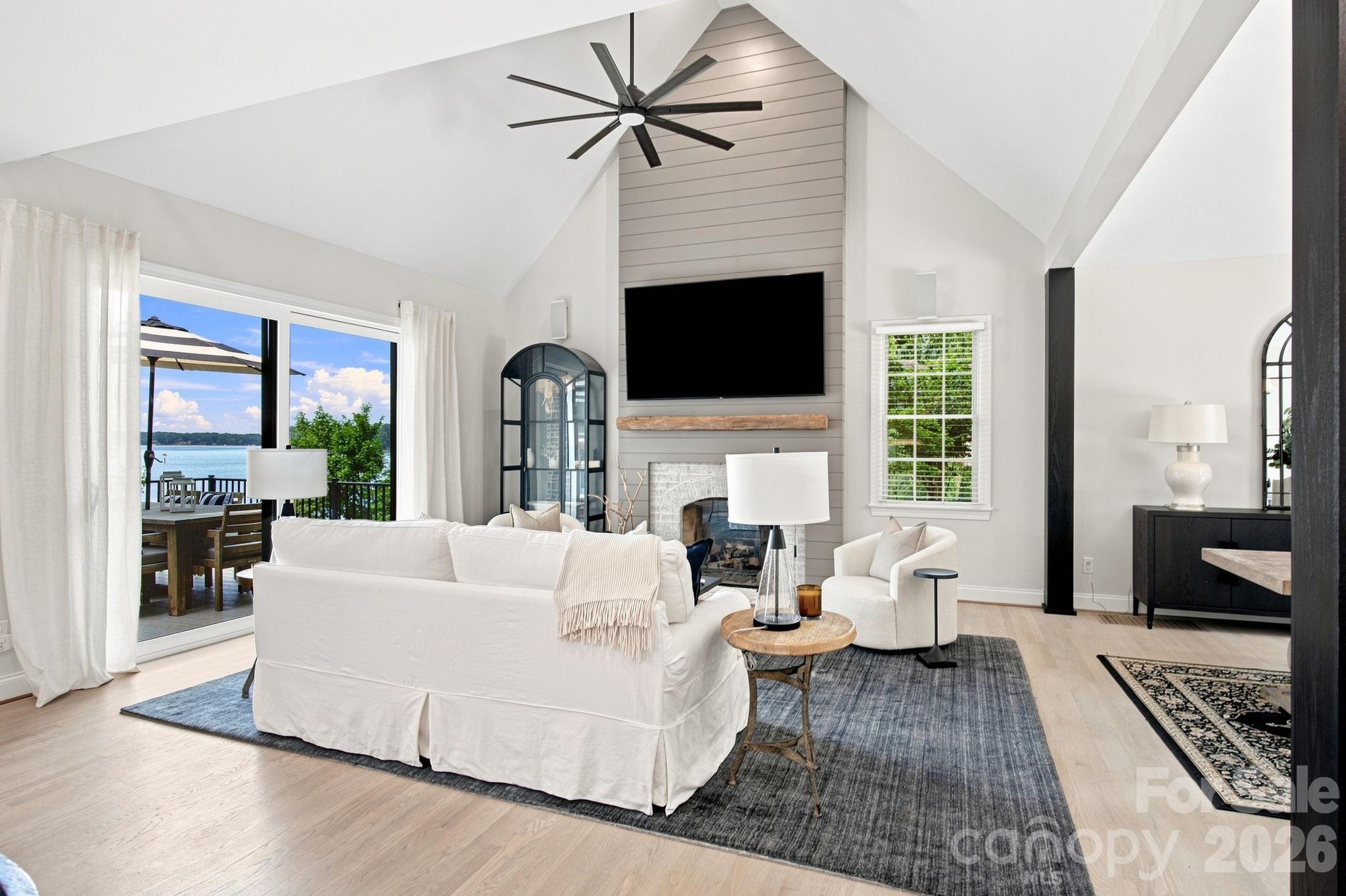 131 Long Cove Lane — Mooresville